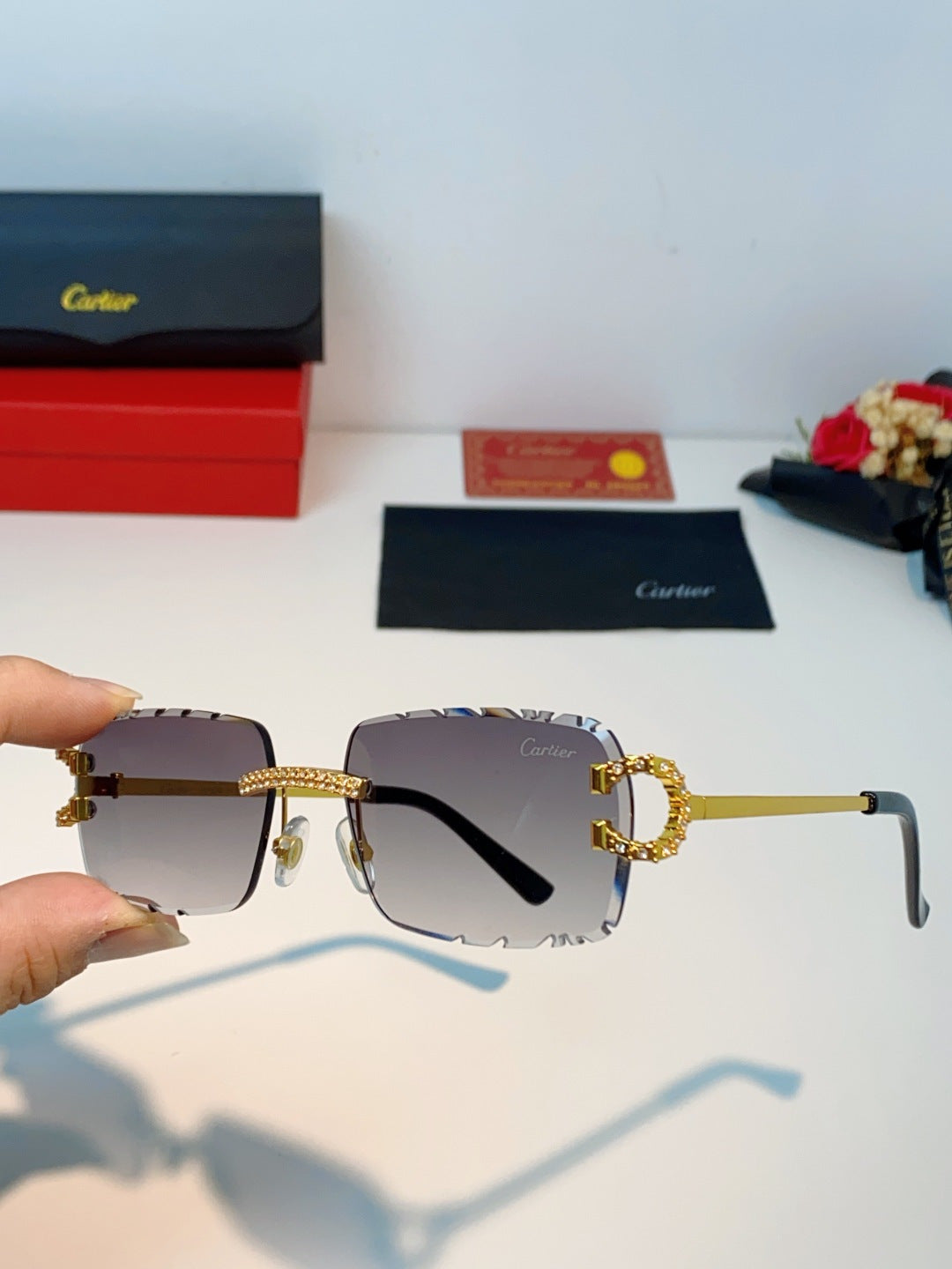 Cartier Fashion Gray Lens Sunglasses for Men & Women - 465909 - detail image 6