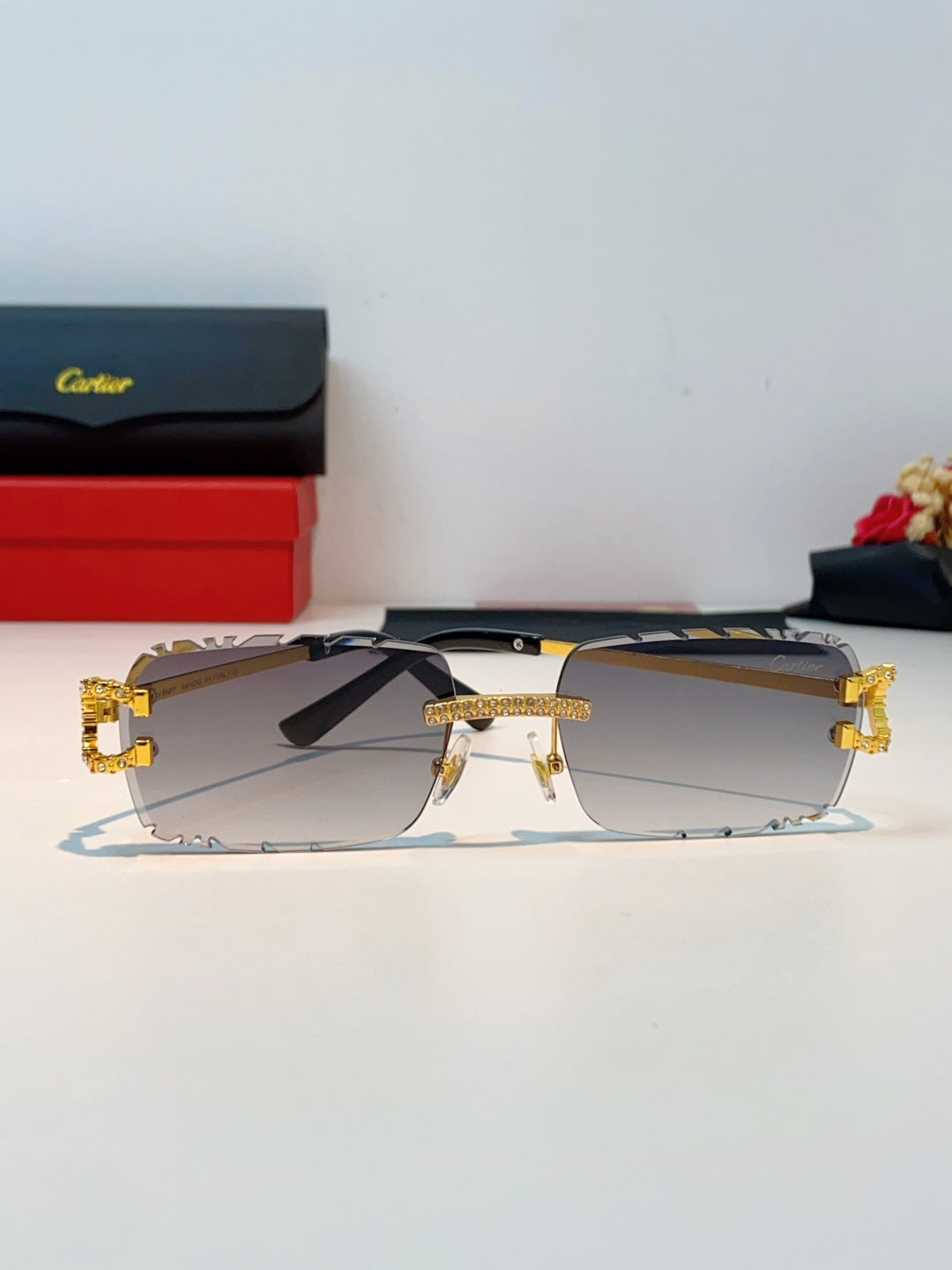 Cartier Fashion Gray Lens Sunglasses for Men & Women - 465909 - detail image 2