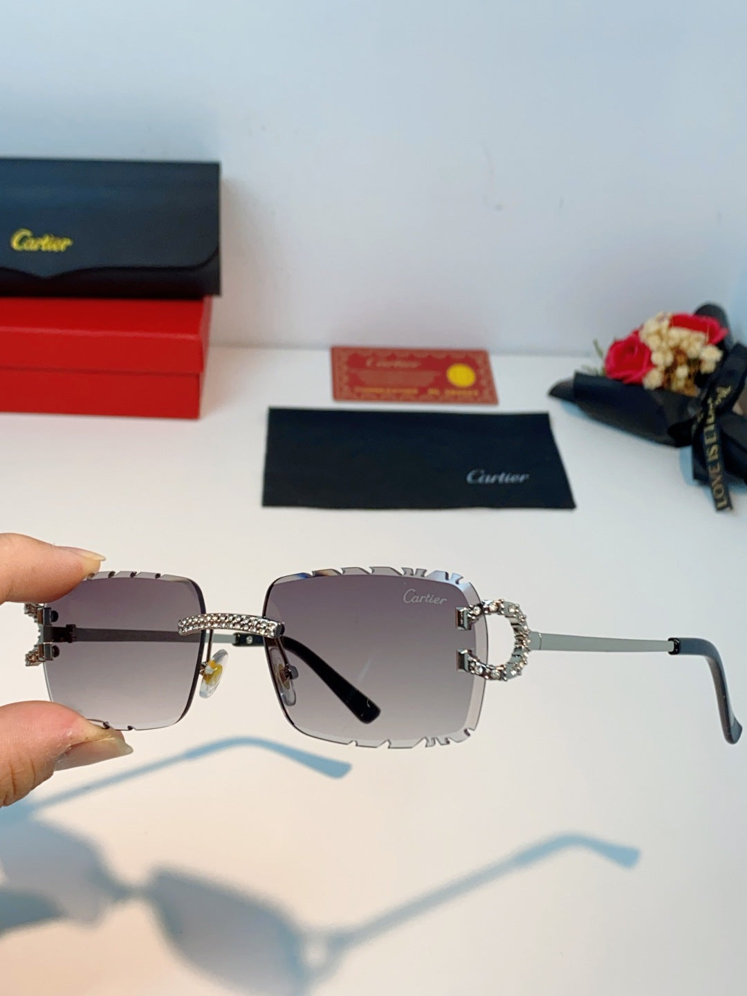 Cartier Fashion Gray Lens Sunglasses for Men & Women - 465910 - detail image 6