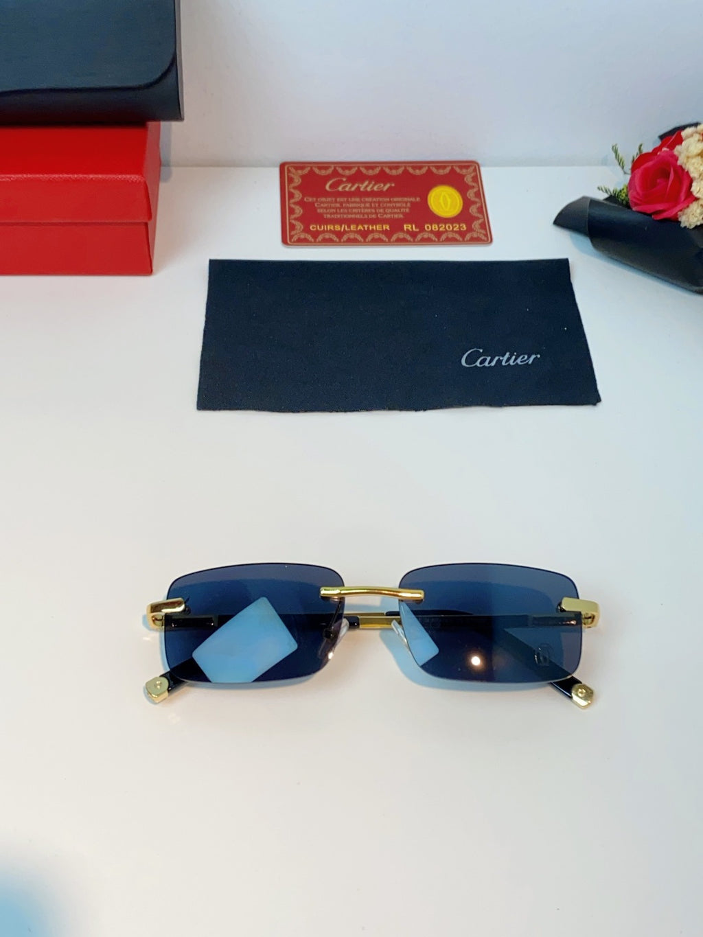 Cartier Lightweight Rimless Black Lens Sunglasses for Men & Women - 415957 - detail image 9
