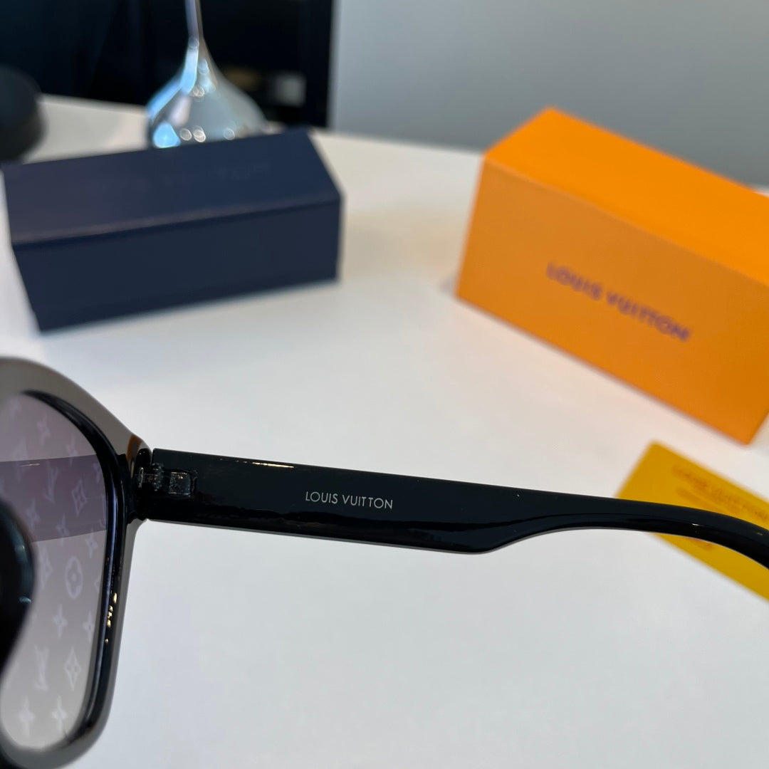 Louis Vuitton Metal Fashion Silver Lens Sunglasses for Men & Women - 158133 - detail image 10