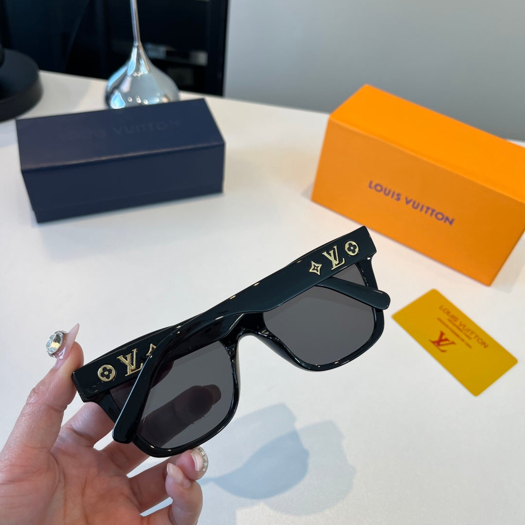 Louis Vuitton Metal Fashion Black Lens Sunglasses for Men & Women - 158134 - detail image 7