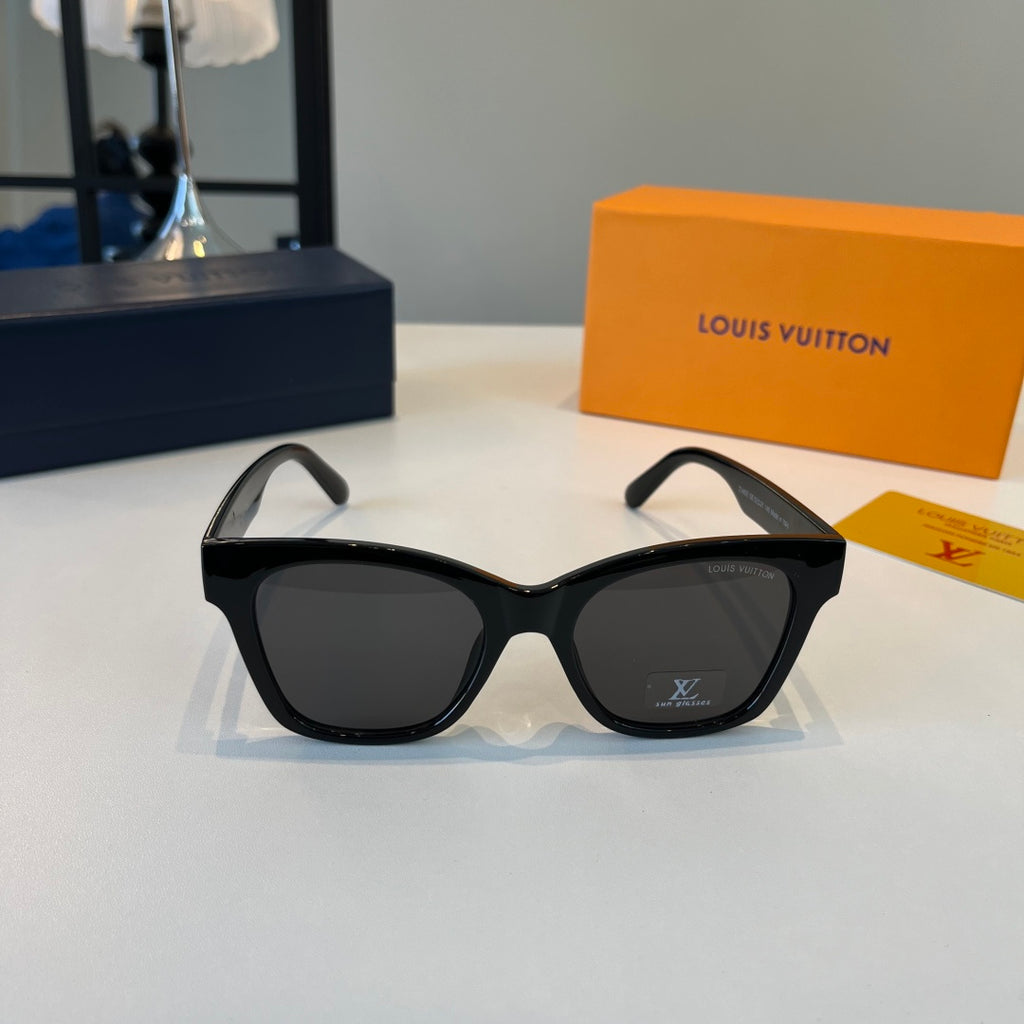 Louis Vuitton Metal Fashion Black Lens Sunglasses for Men & Women - 158134 - detail image 2