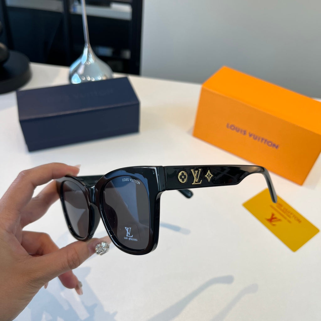 Louis Vuitton Metal Fashion Black Lens Sunglasses for Men & Women - 398176 - detail image 10