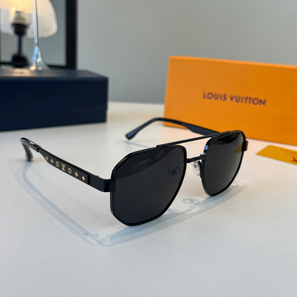 Louis Vuitton Metal Aviator Silver Lens Sunglasses for Men & Women - 158136