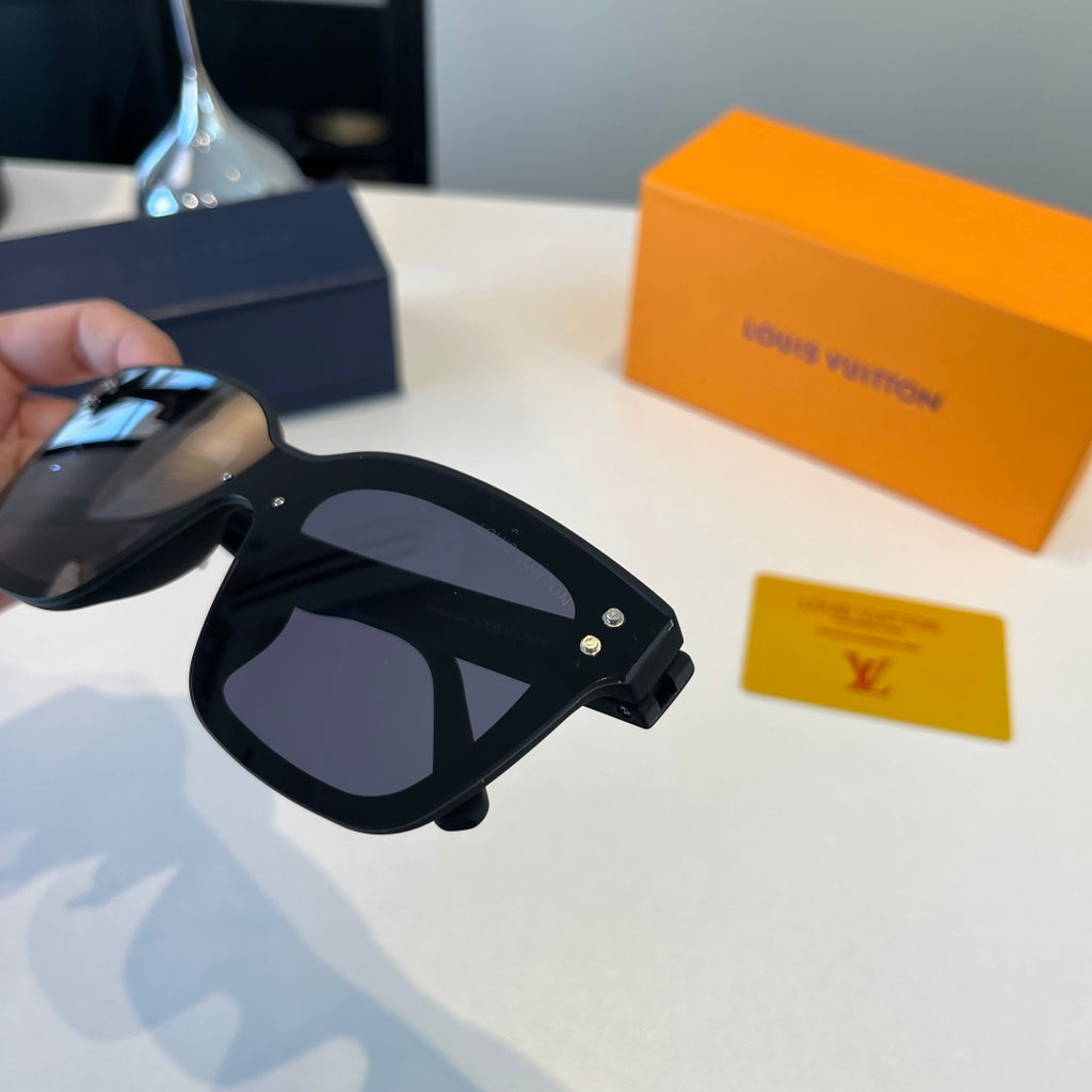 Louis Vuitton Fashion Black Lens Sunglasses for Men & Women - 158138 - detail image 6