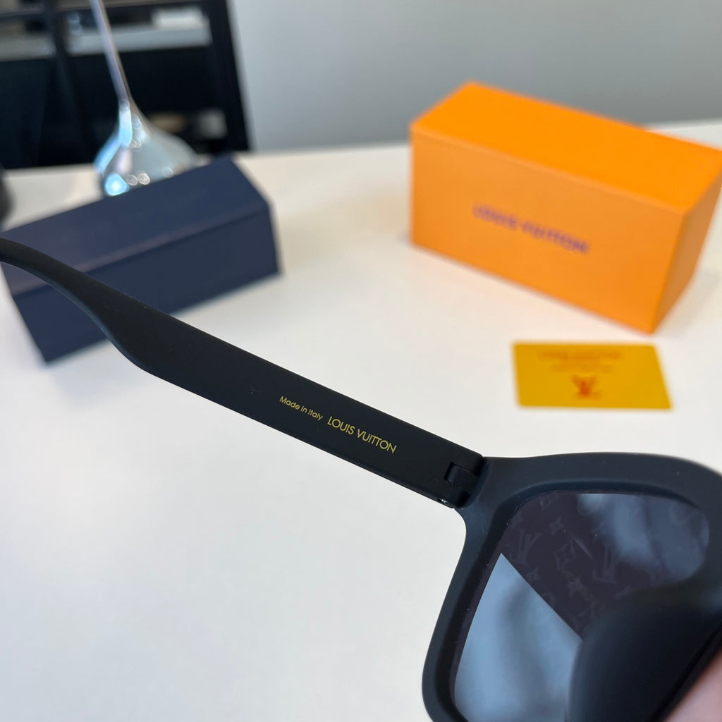 Louis Vuitton Fashion Black Lens Sunglasses for Men & Women - 158141 - detail image 9