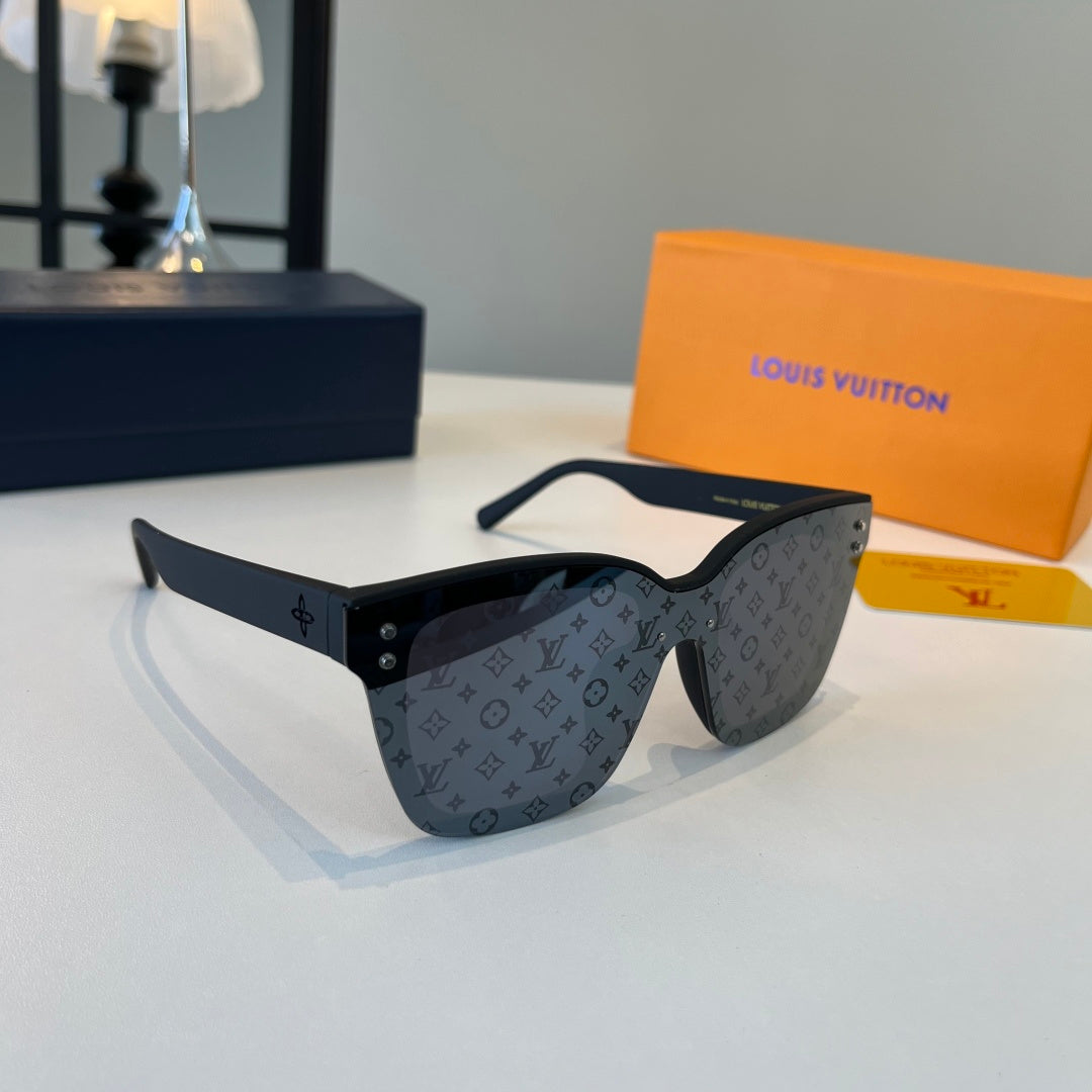 Louis Vuitton Fashion Black Lens Sunglasses for Men & Women - 158141