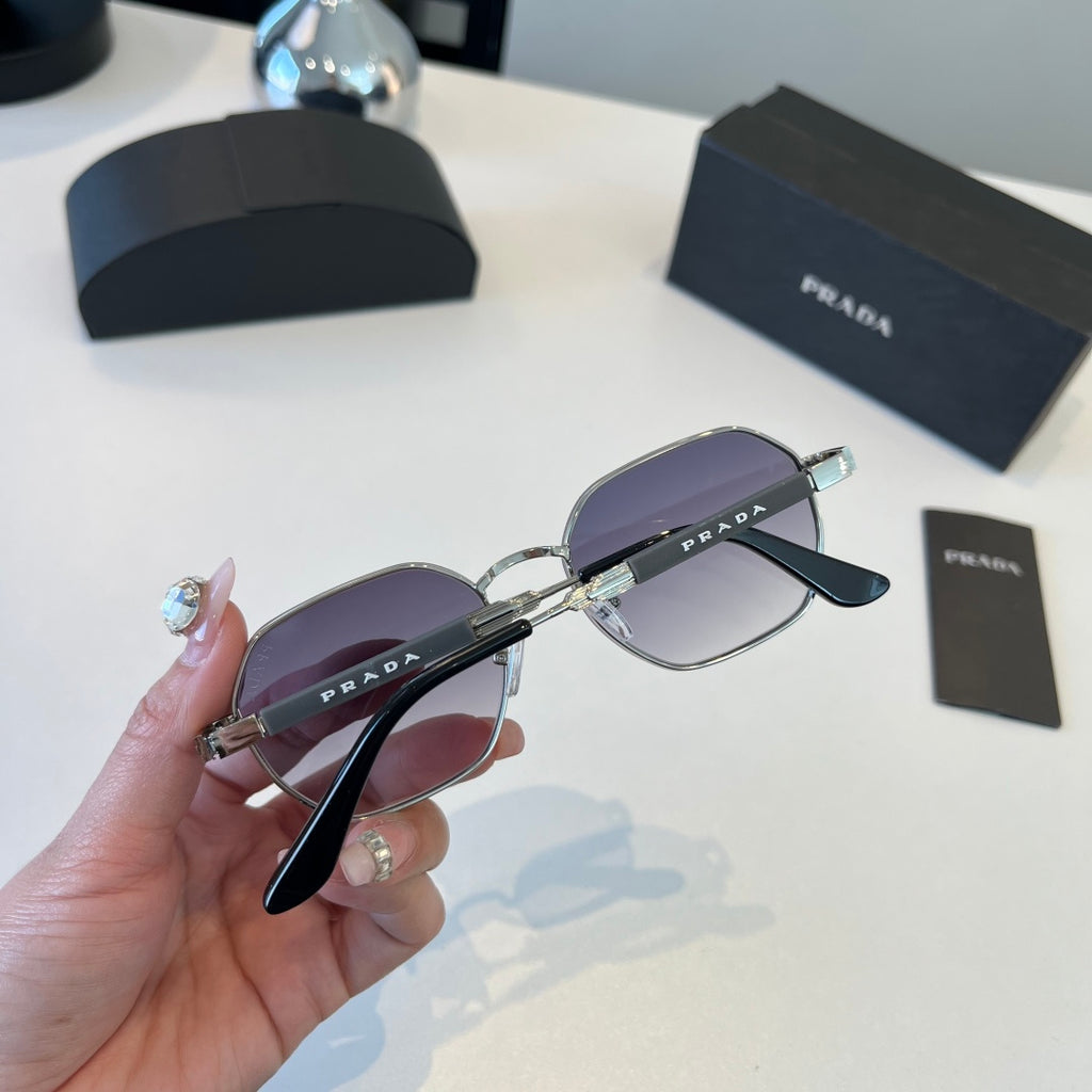 Prada Polarized Fashion Silver Lens Sunglasses for Men - 158468 - detail image 6