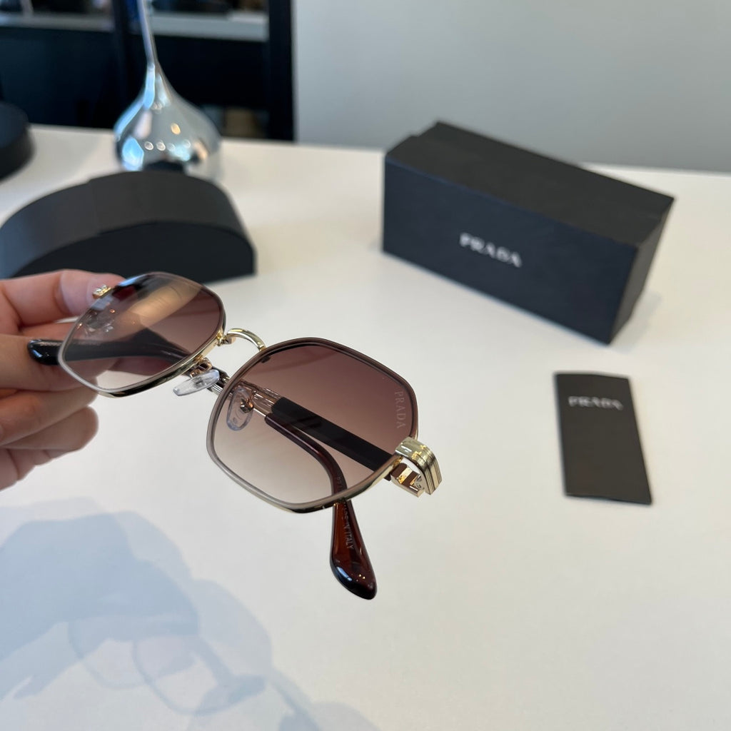 Prada Polarized Fashion Red Lens Sunglasses for Men - 158470 - detail image 6