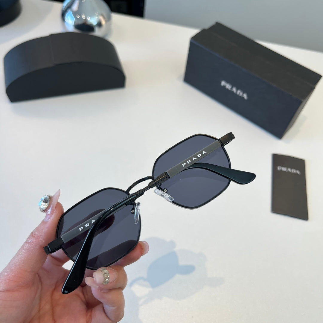 Prada Polarized Fashion Silver Lens Sunglasses for Men - 158471 - detail image 6