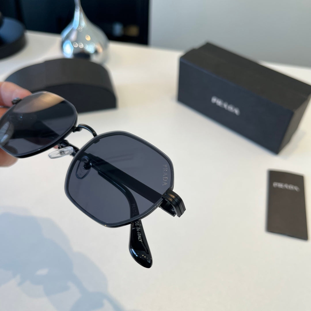 Prada Polarized Fashion Silver Lens Sunglasses for Men - 158471 - detail image 4