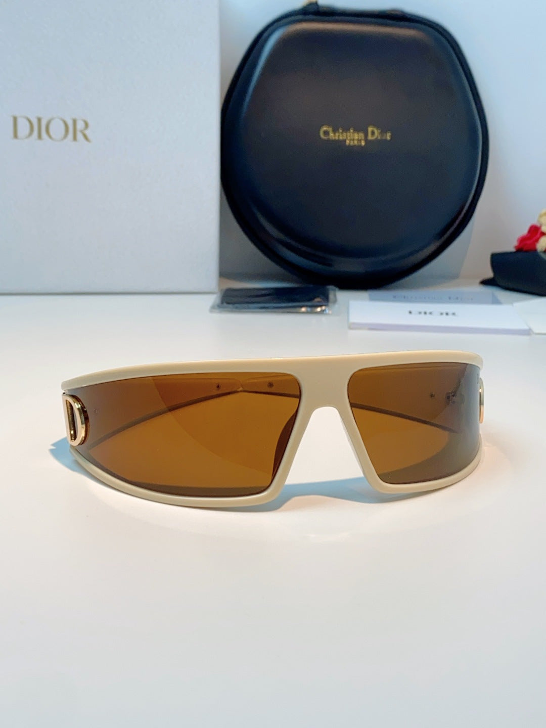 Dior Aviator Orange Lens Sunglasses for Men & Women - detail image 2