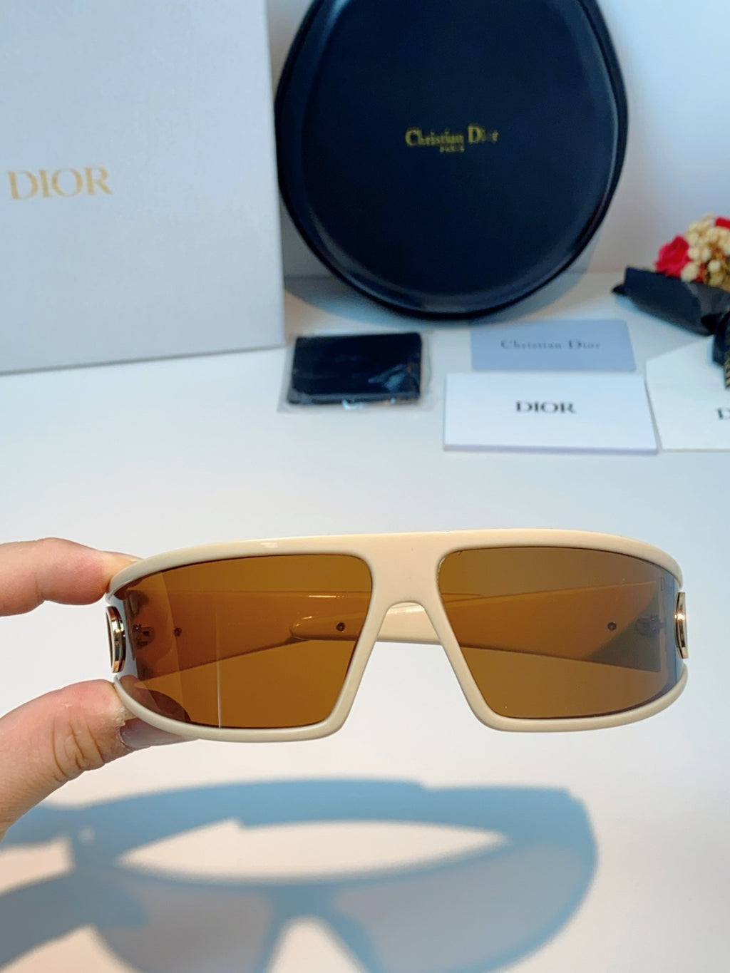 Dior Aviator Orange Lens Sunglasses for Men & Women - detail image 4