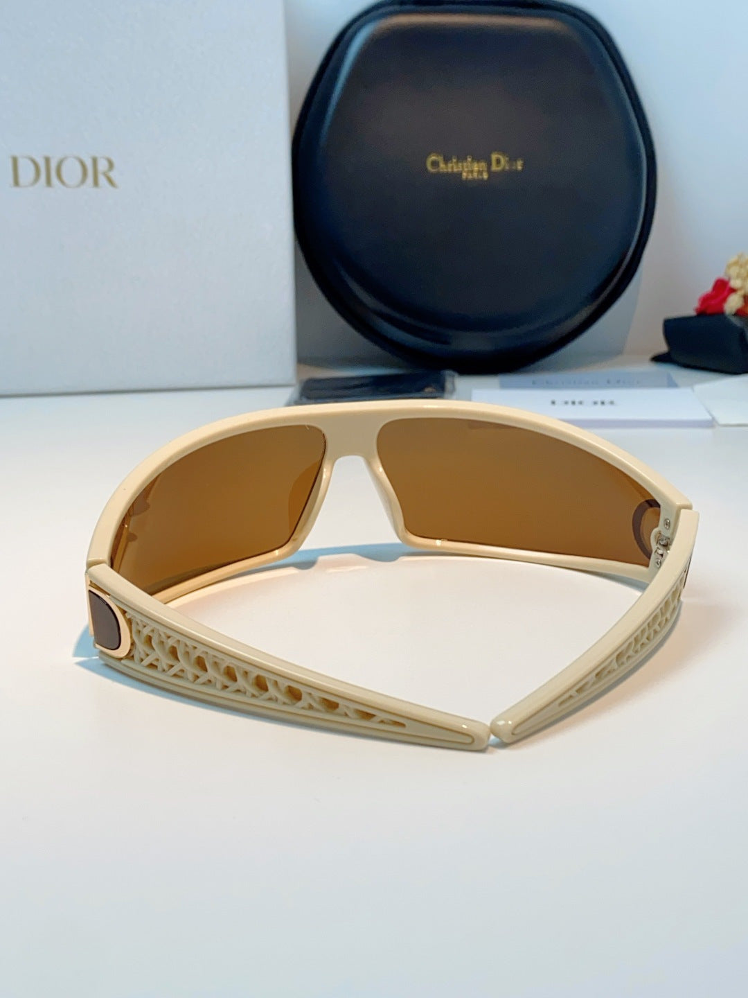 Dior Aviator Orange Lens Sunglasses for Men & Women - detail image 3