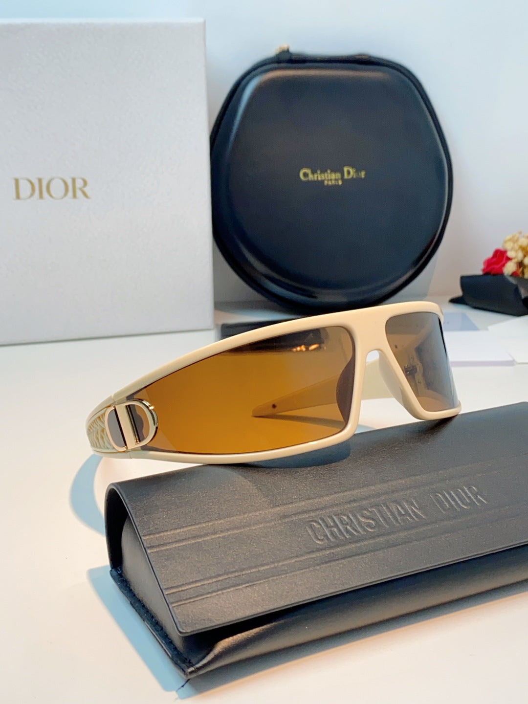Dior Aviator Orange Lens Sunglasses for Men & Women - detail image 10