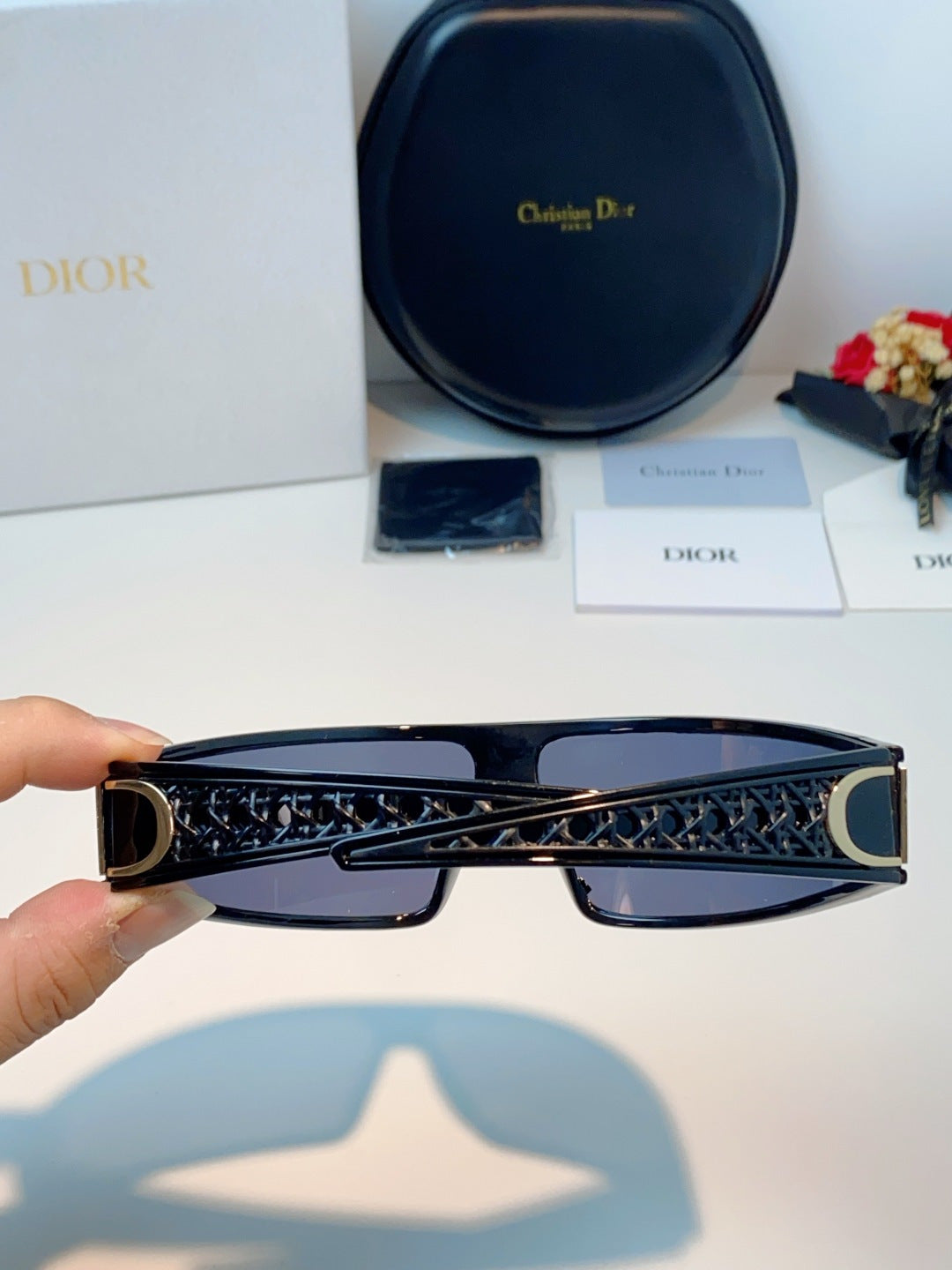 Dior Aviator Red Lens Sunglasses for Men & Women - detail image 6
