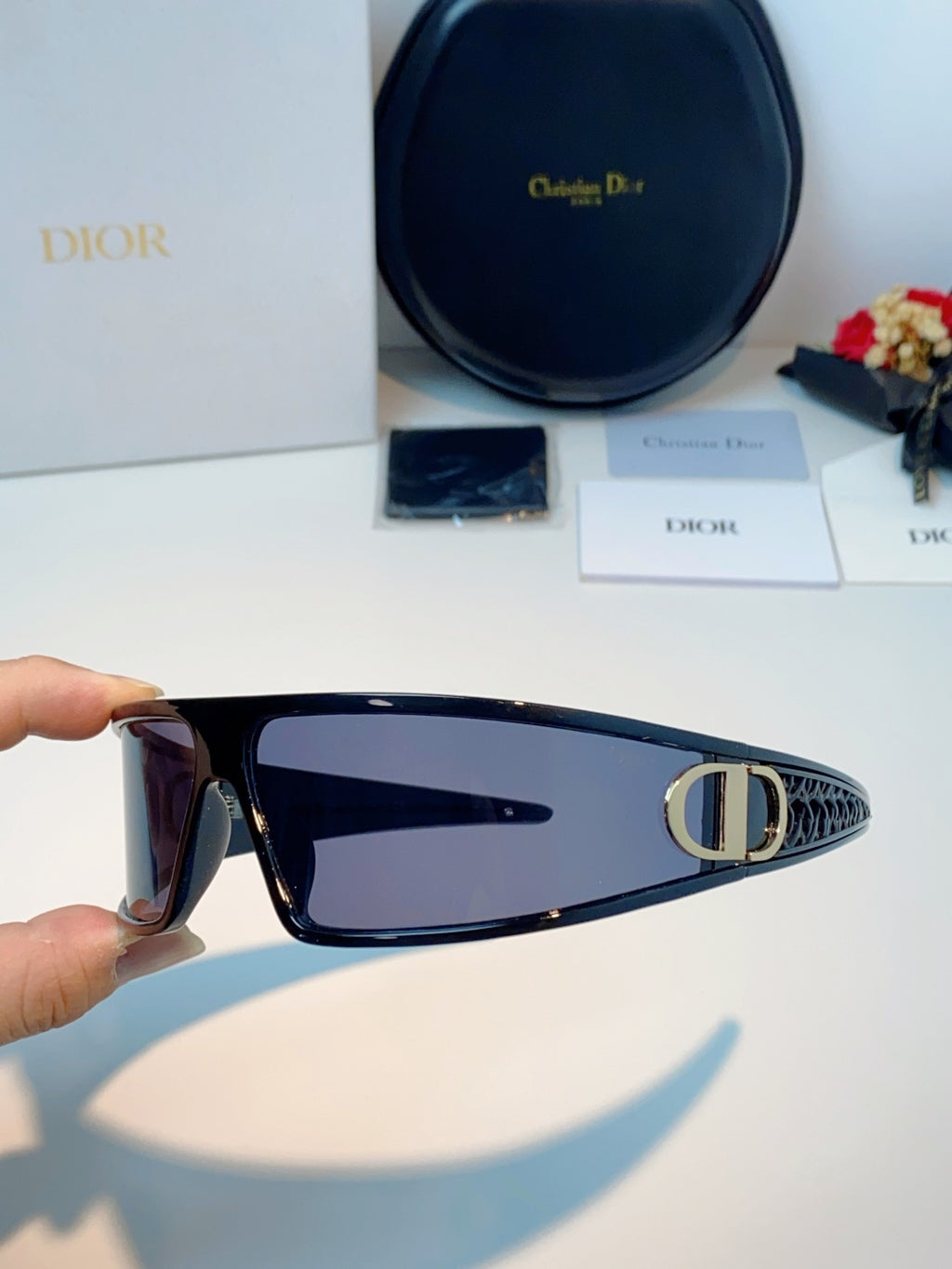 Dior Aviator Red Lens Sunglasses for Men & Women - detail image 7