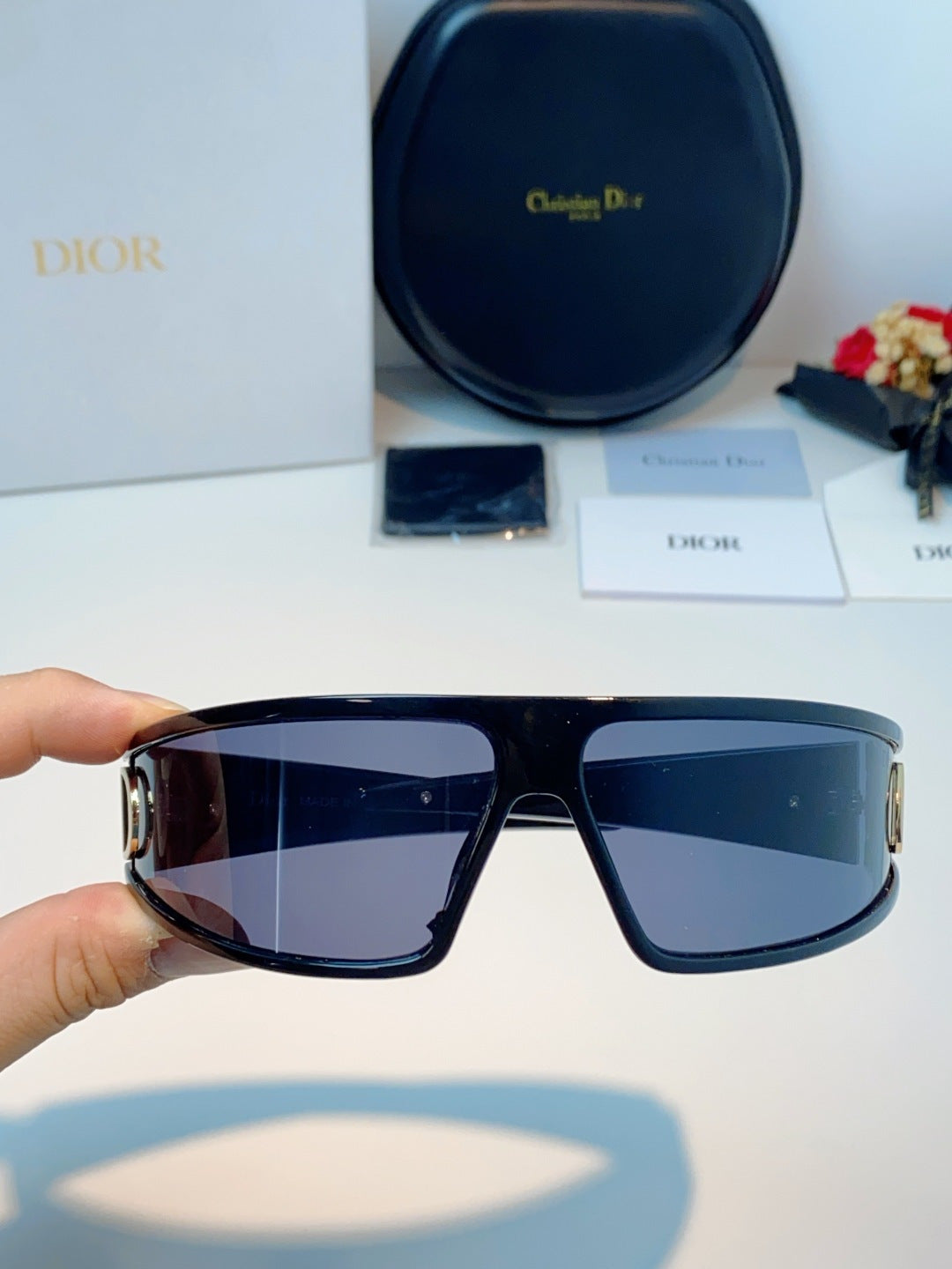 Dior Aviator Red Lens Sunglasses for Men & Women - detail image 5
