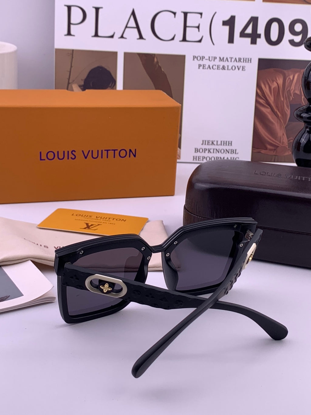 Louis Vuitton Fashion Pink Lens Sunglasses for Men & Women - detail image 4