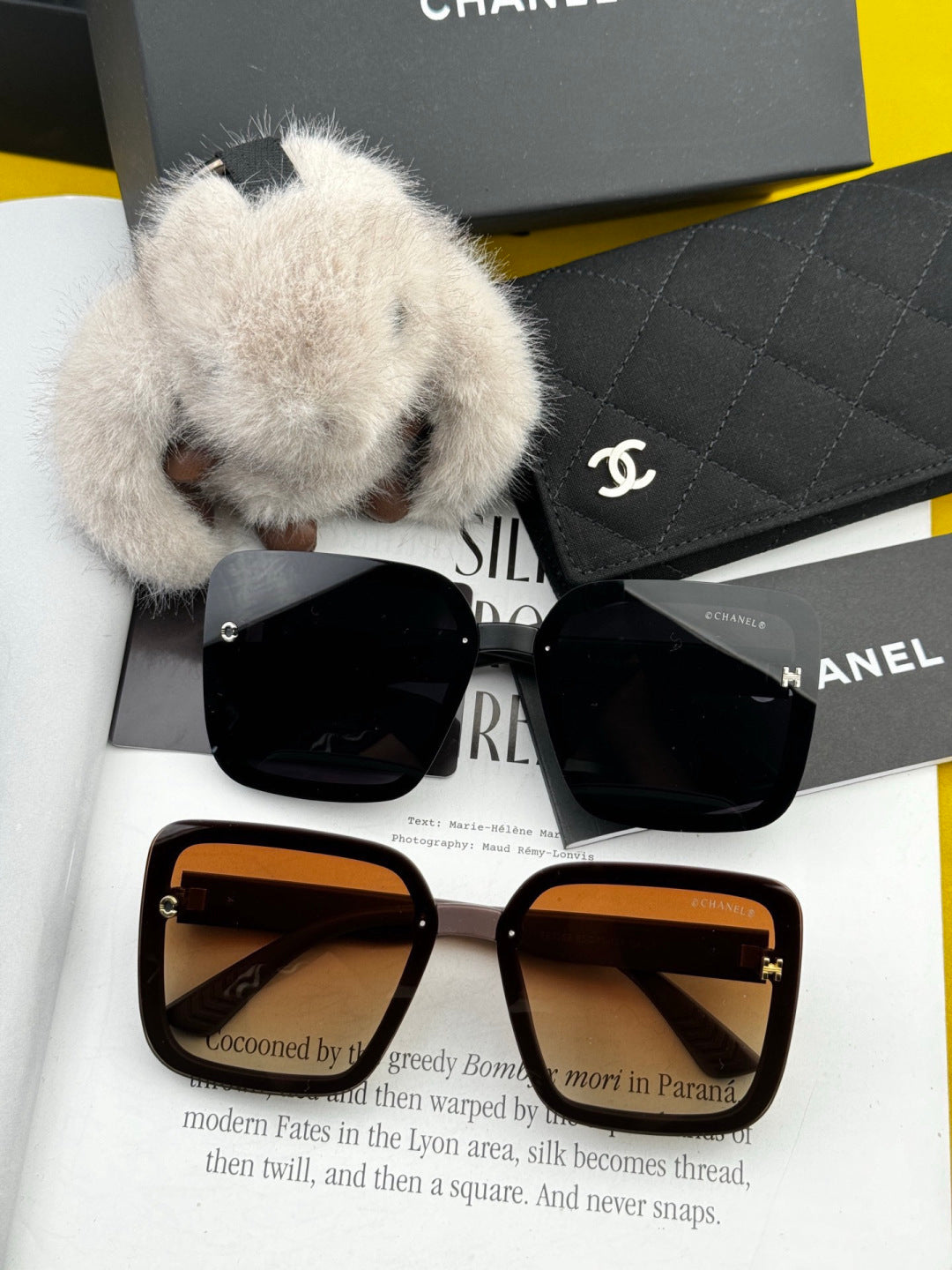 Chanel CH6305 Fashion Black Lens Sunglasses for Men & Women - detail image 6