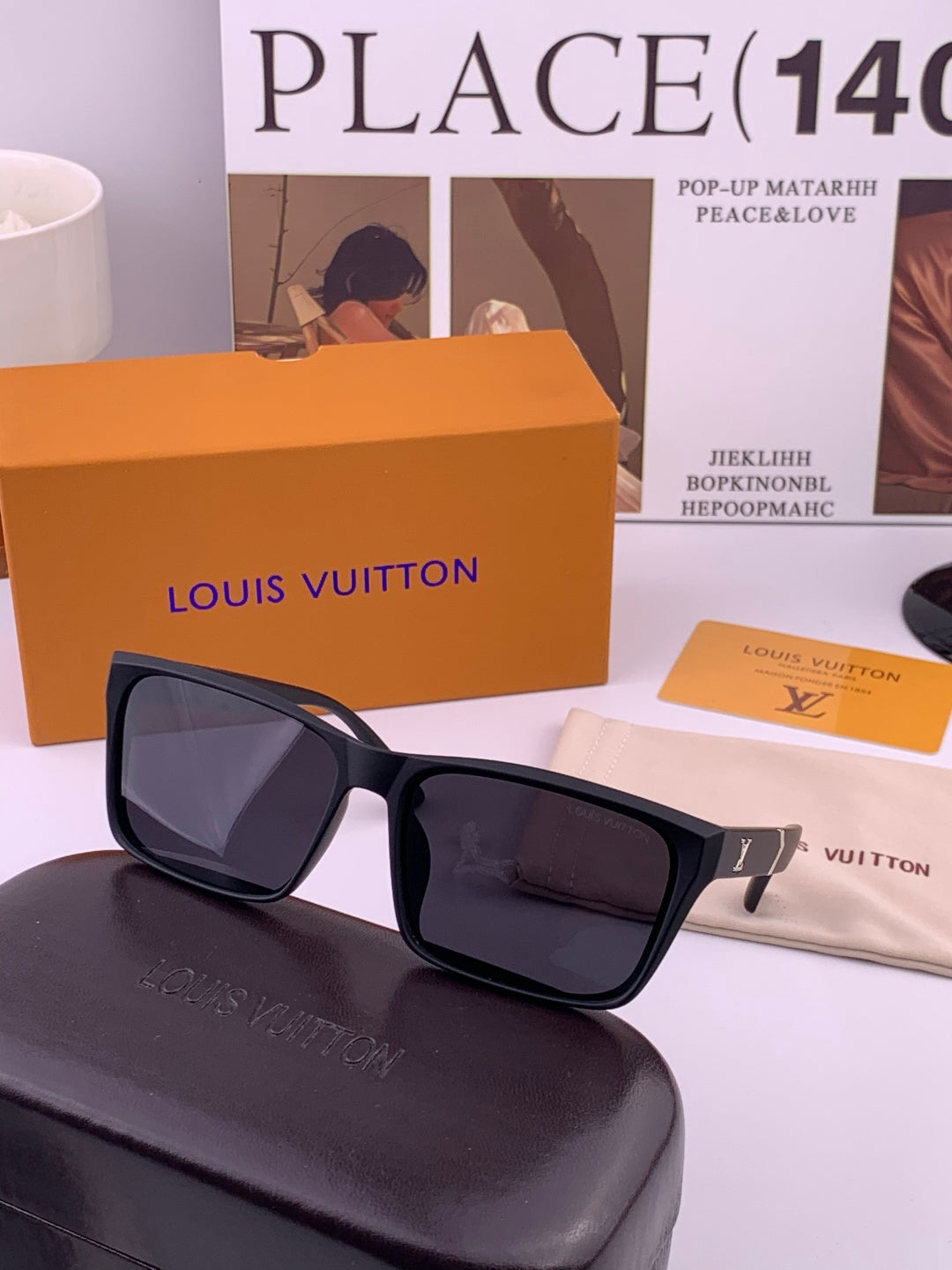 Louis Vuitton Fashion Gold Lens Sunglasses for Men & Women - 997364 - detail image 3