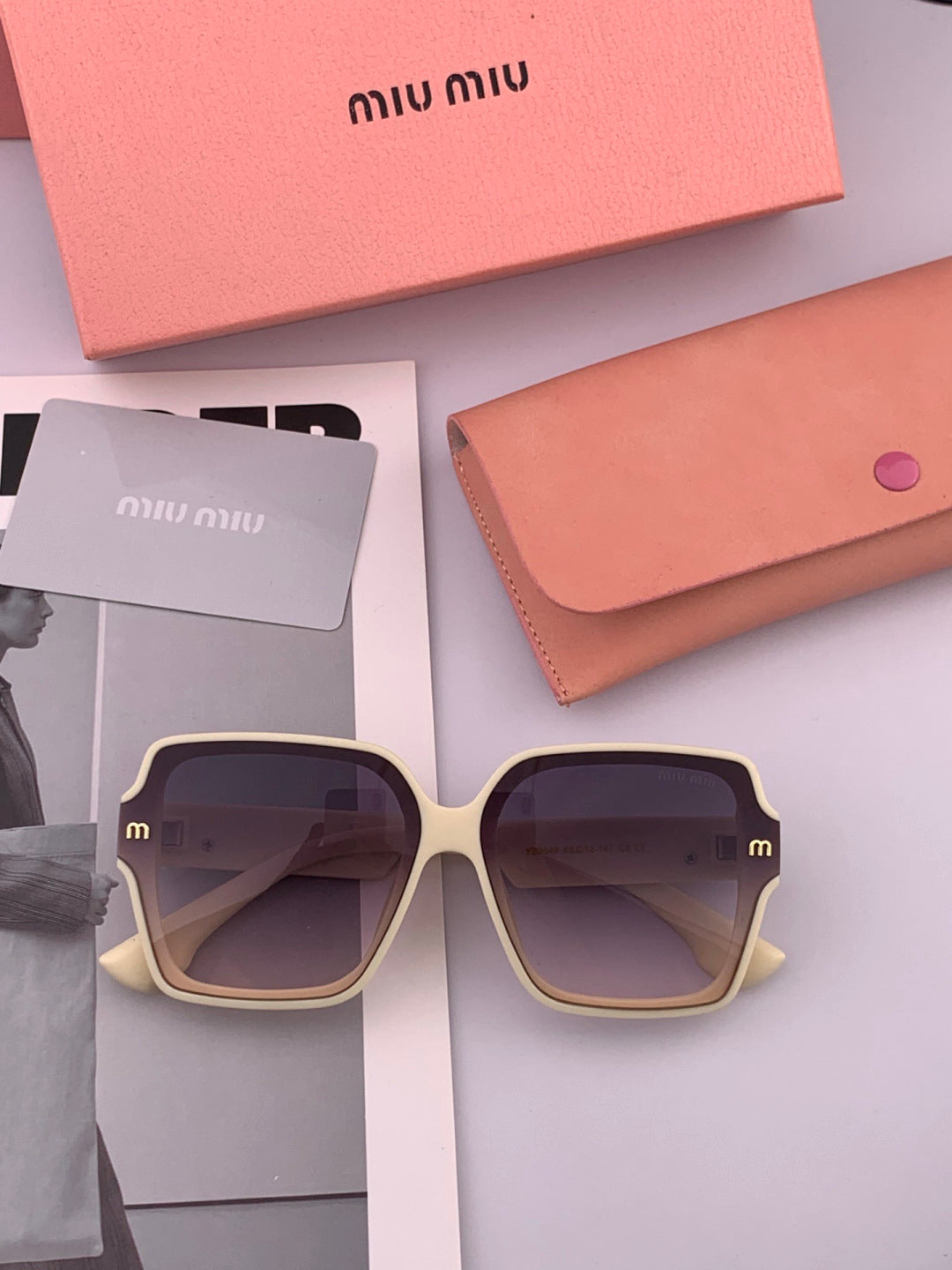Miu Miu M9304 Fashion Pink Lens Sunglasses for Men & Women - 998400 - detail image 3