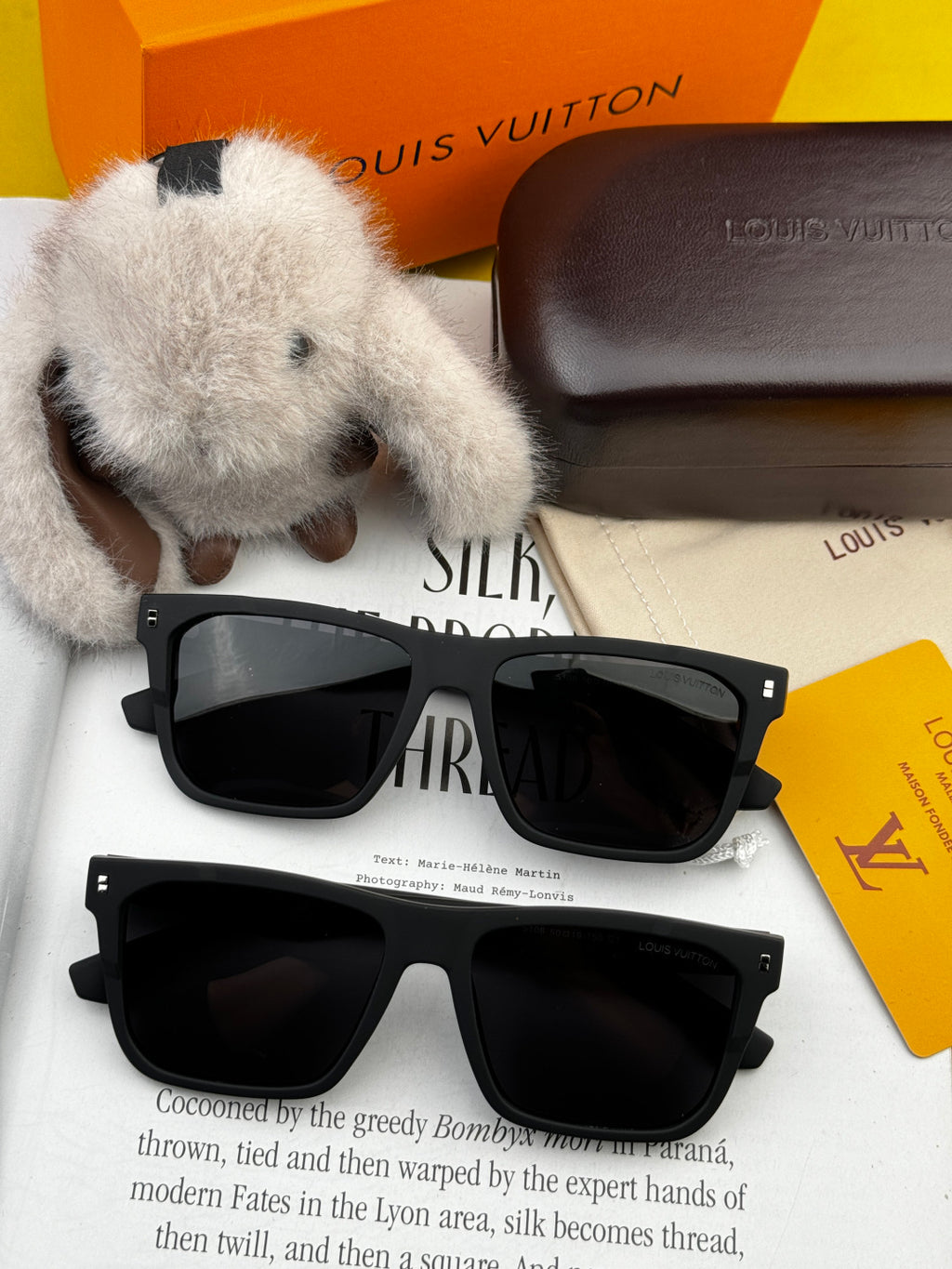 Louis Vuitton L8510 Square Gold Lens Sunglasses for Men & Women - 997360 - detail image 7