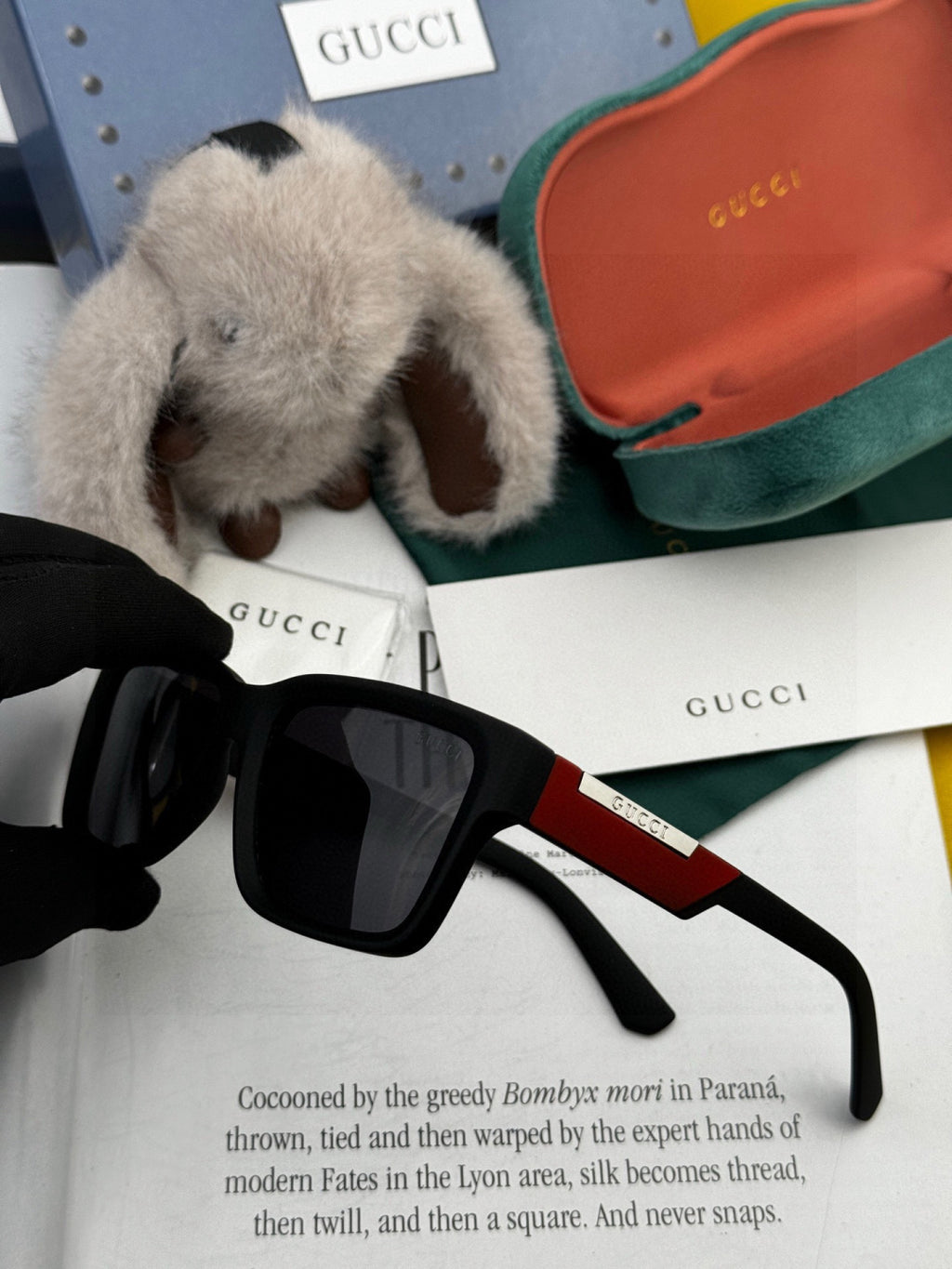 Gucci G5510 Square Gold Lens Sunglasses for Men & Women - detail image 2