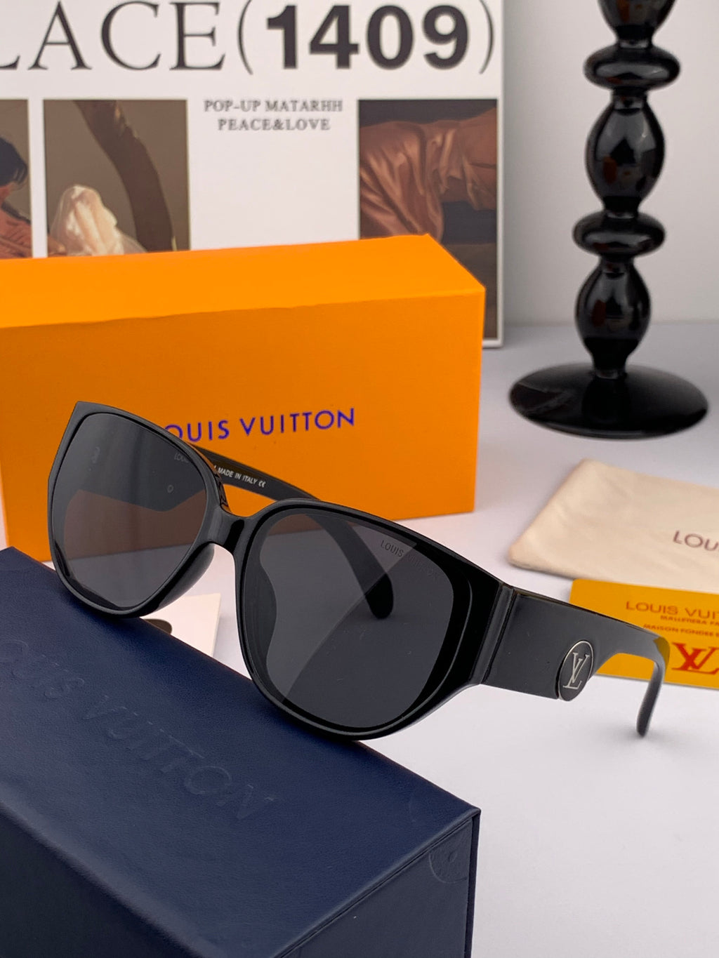 Louis Vuitton L2133 Square Pink Lens Sunglasses for Women - detail image 3