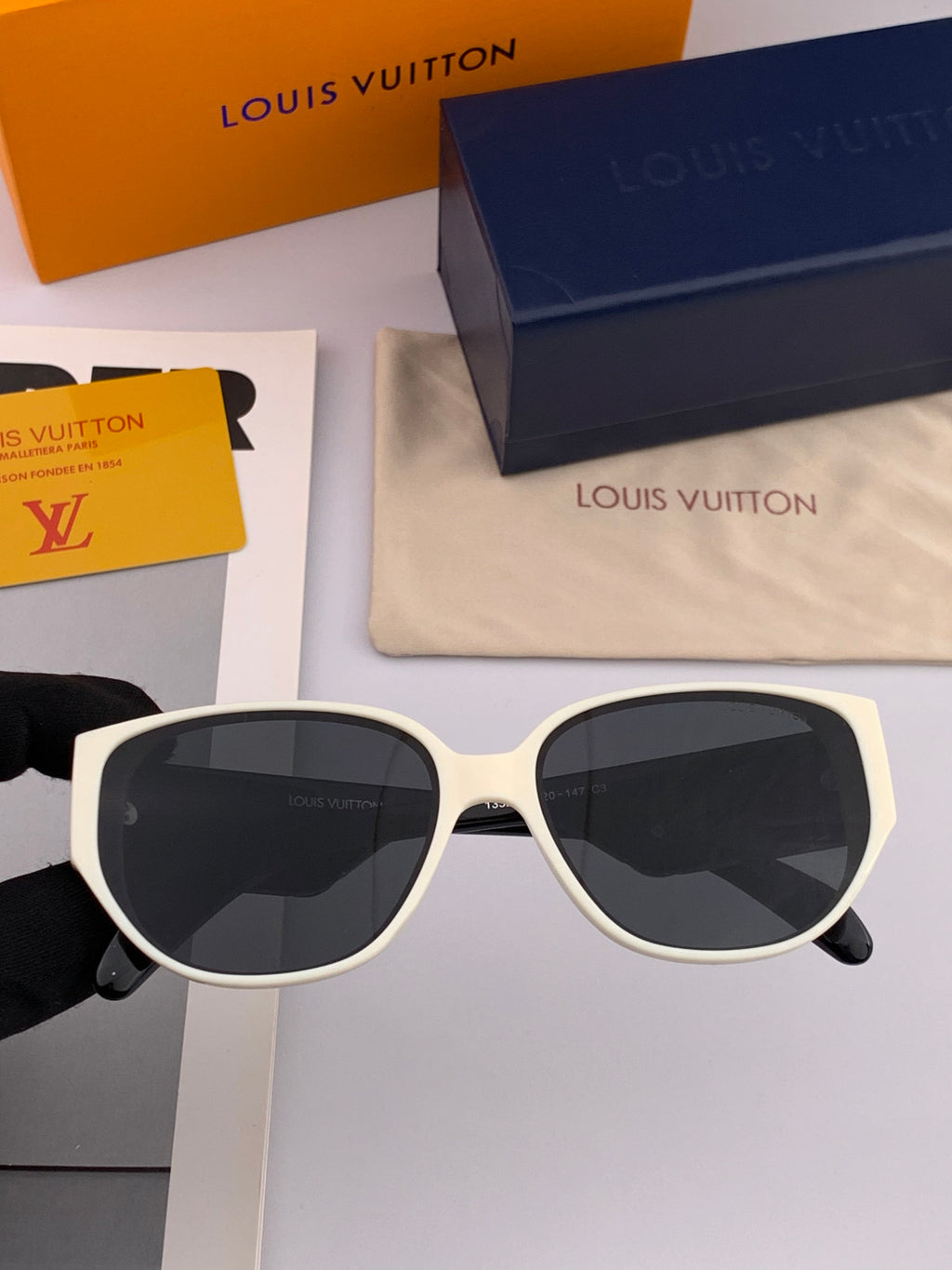 Louis Vuitton L2133 Square Pink Lens Sunglasses for Women