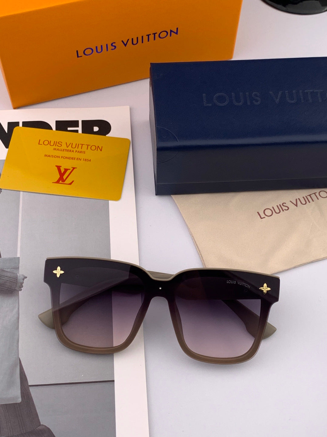 Louis Vuitton L6303 Square Black Lens Sunglasses for Men & Women - detail image 3