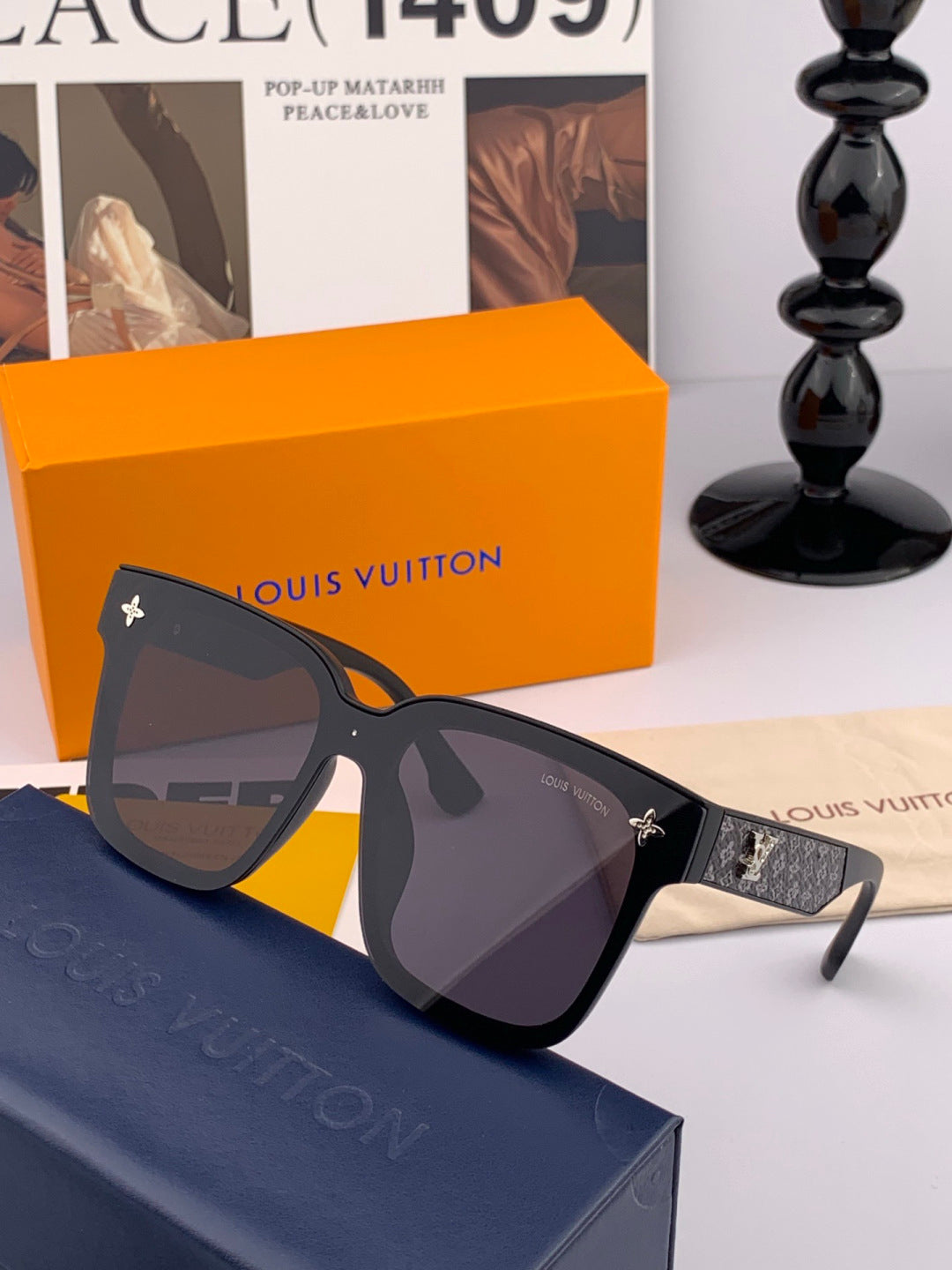 Louis Vuitton L6303 Square Black Lens Sunglasses for Men & Women - detail image 5