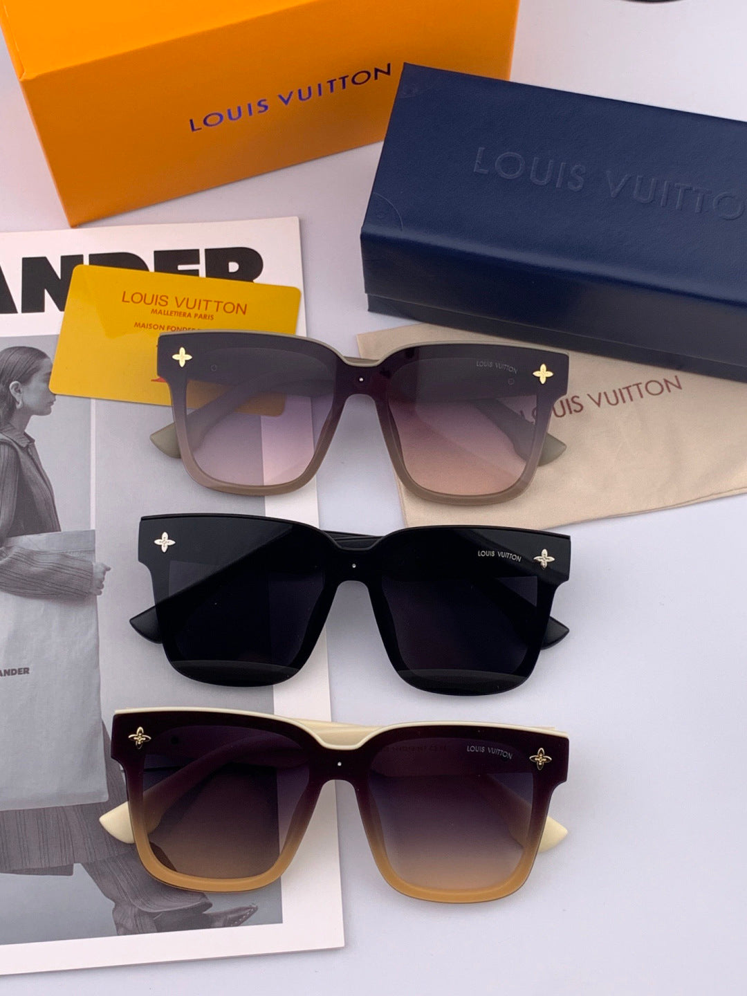 Louis Vuitton L6303 Square Black Lens Sunglasses for Men & Women - detail image 7