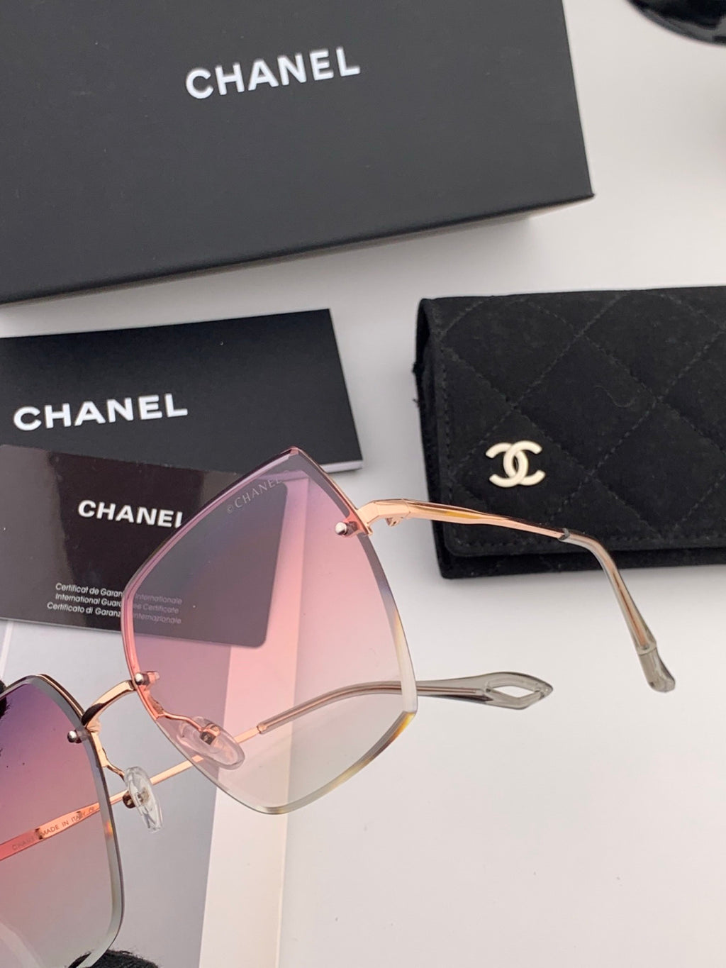 Chanel CH2077 Fashion Gold Lens Sunglasses for Men & Women - detail image 3