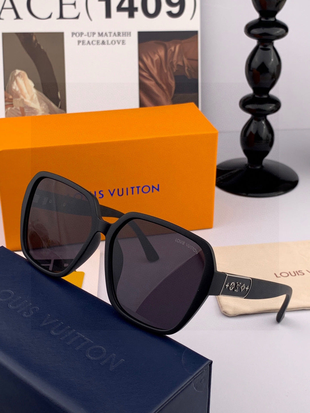 Louis Vuitton L3305 Square Black Lens Sunglasses for Men & Women - 997450 - detail image 5