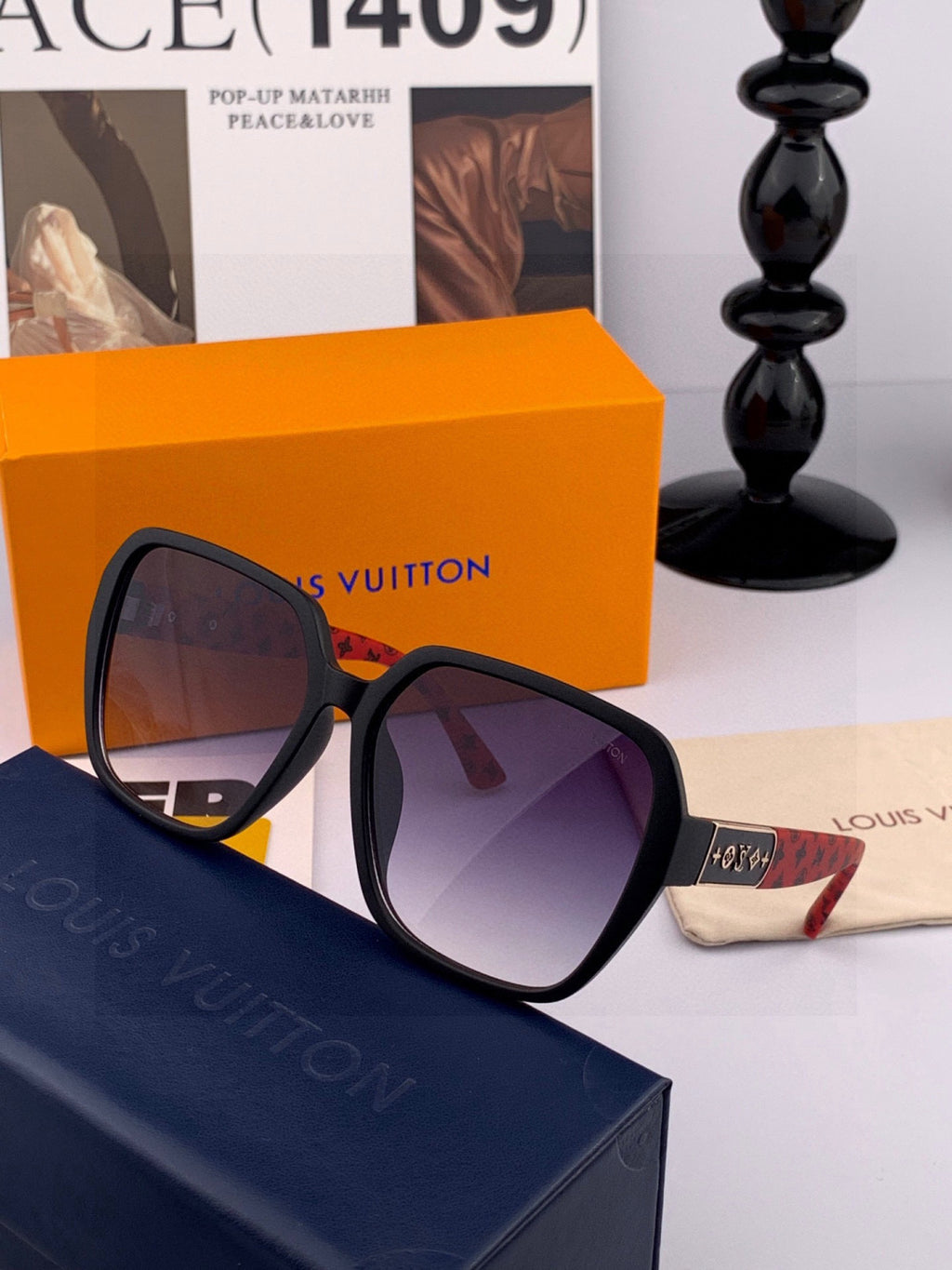 Louis Vuitton L3305 Square Black Lens Sunglasses for Men & Women - 997450 - detail image 4