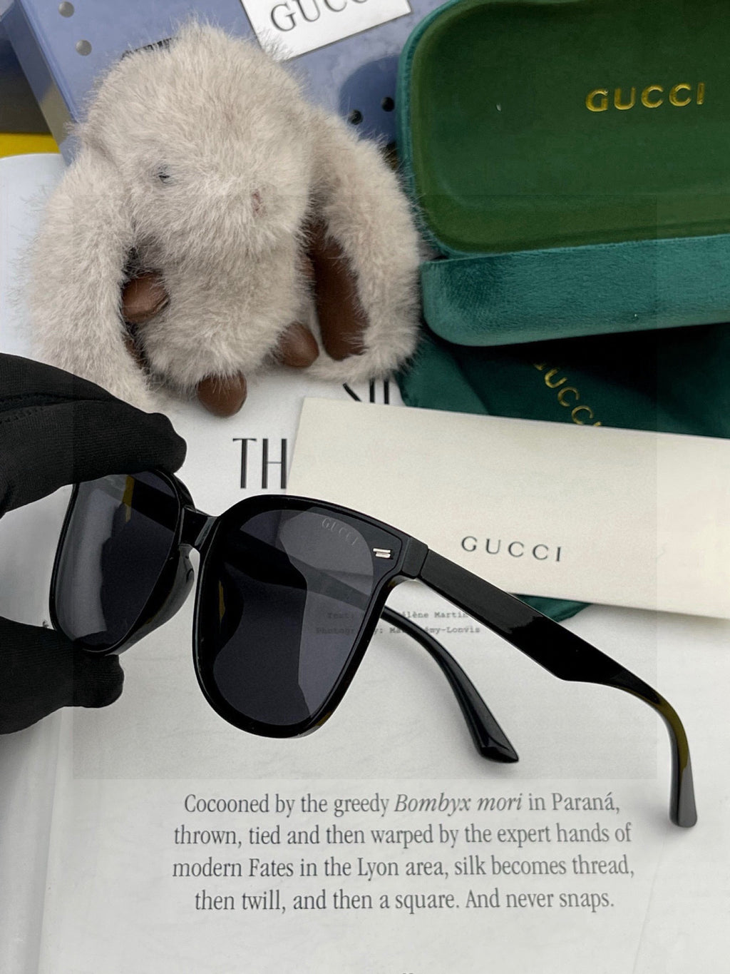 Gucci G92026 Square Red Lens Sunglasses for Men & Women - detail image 2