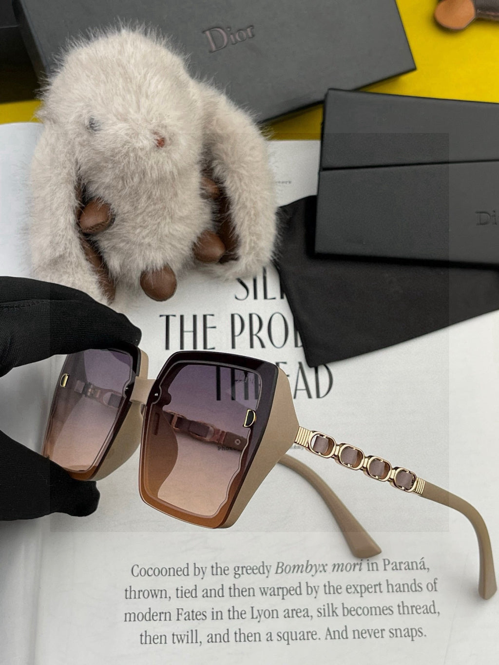 Dior CD5302 Square Gold Lens Sunglasses for Men & Women - 997995 - detail image 3