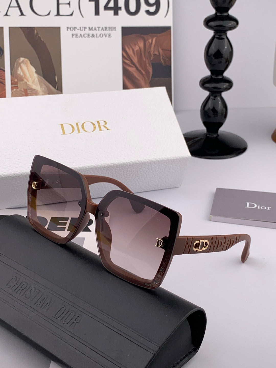 Dior D2302 Square Black Lens Sunglasses for Men & Women - detail image 4