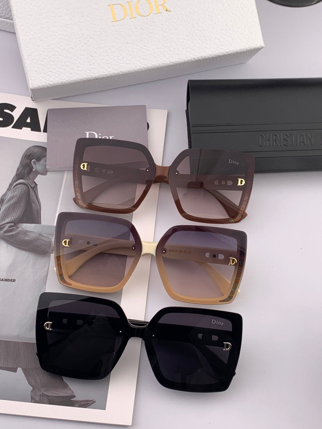 Dior D2302 Square Black Lens Sunglasses for Men & Women - detail image 8