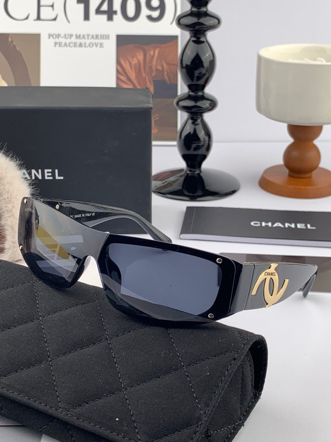 Chanel CH2507 Fashion Black Lens Sunglasses for Men & Women - detail image 3