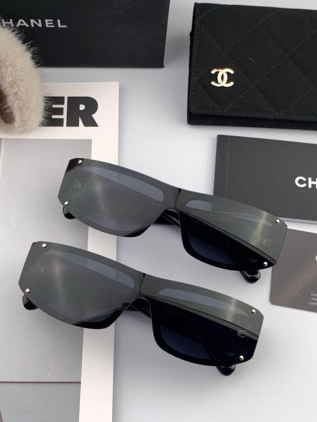 Chanel CH2507 Fashion Black Lens Sunglasses for Men & Women - detail image 7