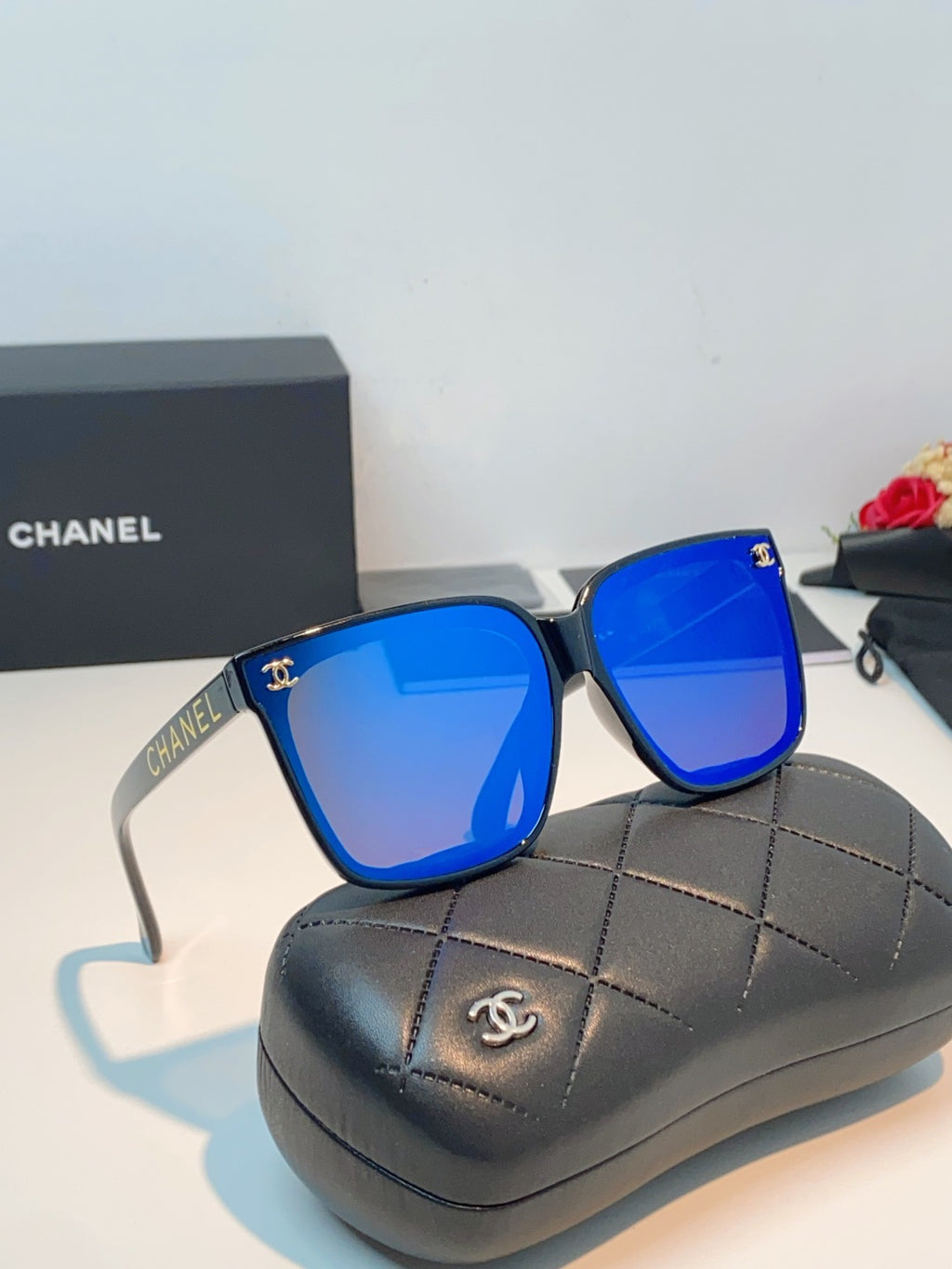 Chanel Polarized Oversized Blue Lens Sunglasses for Men & Women - 997742 - detail image 10