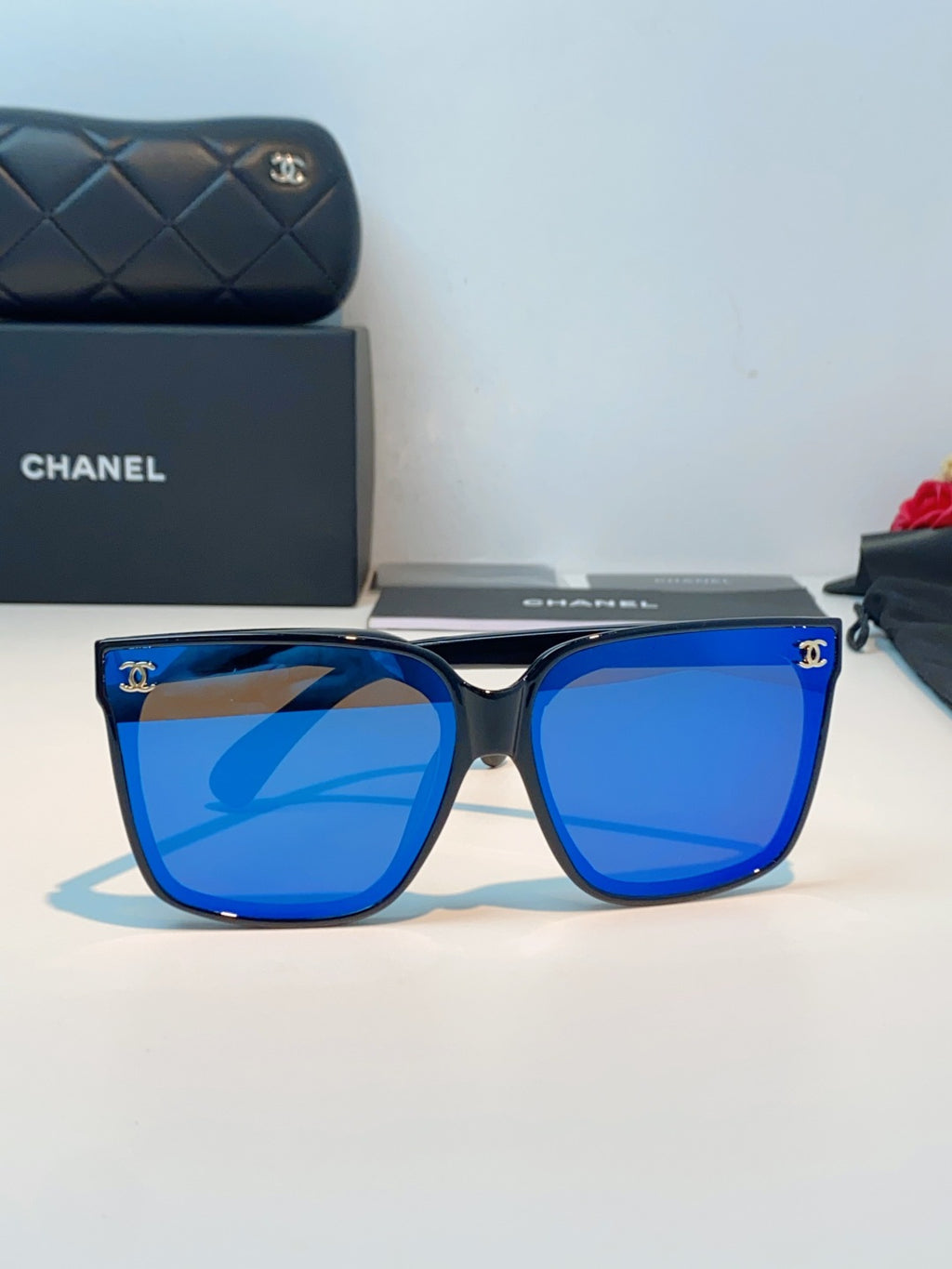 Chanel Polarized Oversized Blue Lens Sunglasses for Men & Women - 997742 - detail image 2