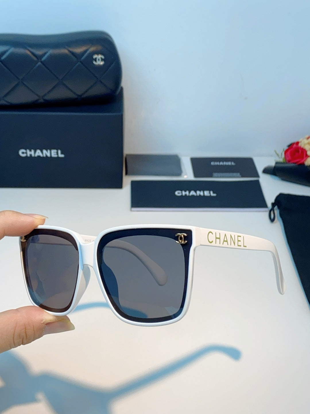 Chanel Polarized Oversized Gray Lens Sunglasses for Men & Women - 997743 - detail image 6