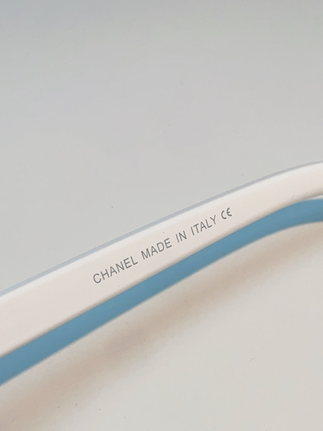 Chanel Polarized Oversized Gray Lens Sunglasses for Men & Women - 493626 - detail image 8