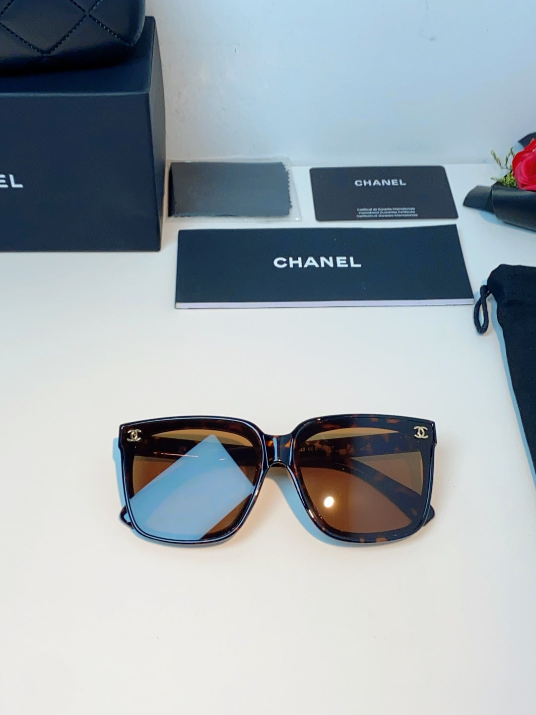 Chanel Polarized Oversized Brown Lens Sunglasses for Men & Women - 997744 - detail image 9