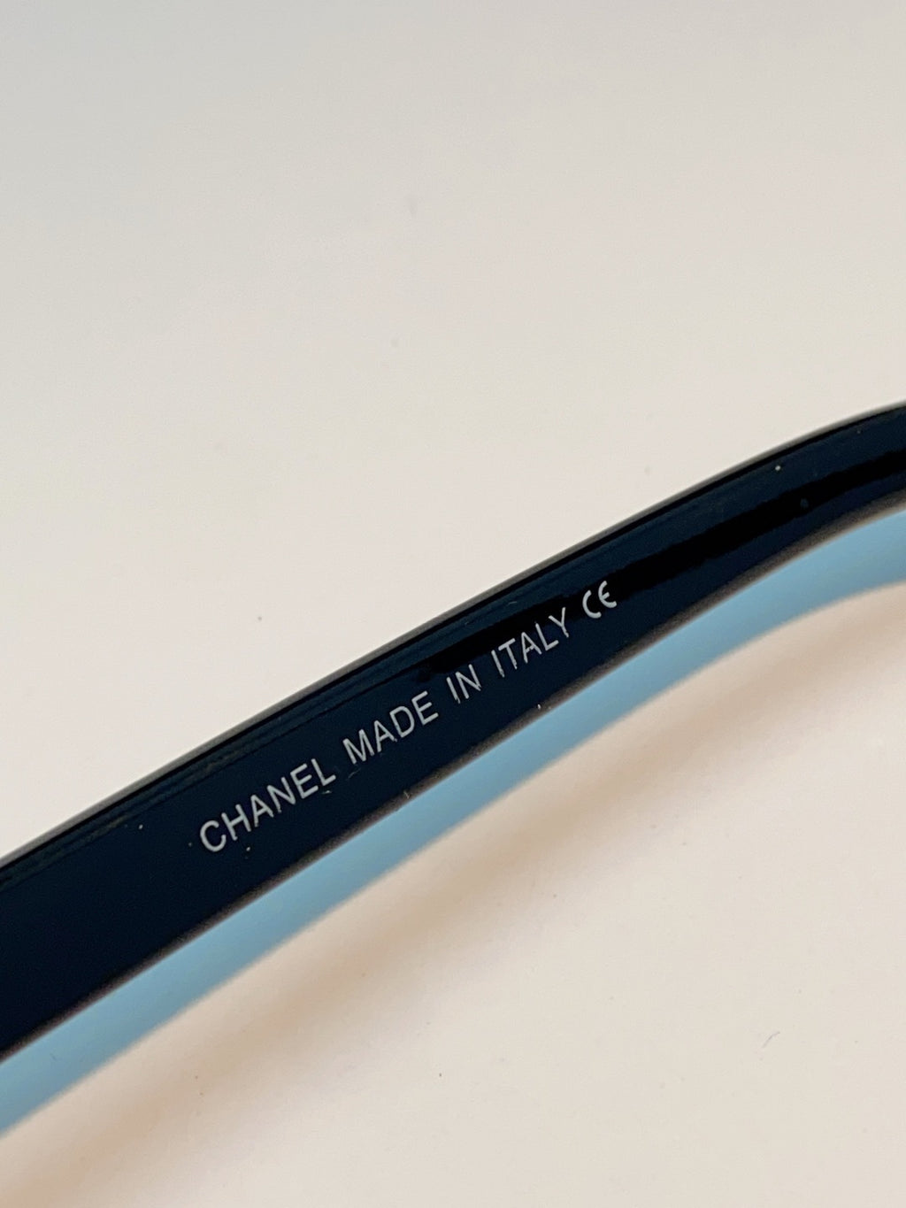Chanel Polarized Oversized Gray Lens Sunglasses for Men & Women - 997745 - detail image 8