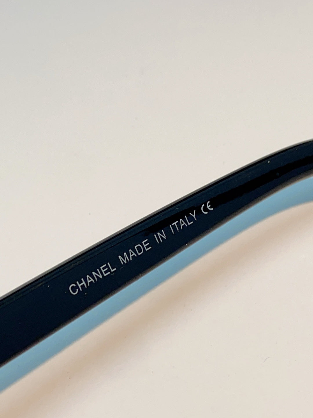 Chanel Polarized Oversized Gray Lens Sunglasses for Men & Women - 997745 - detail image 8